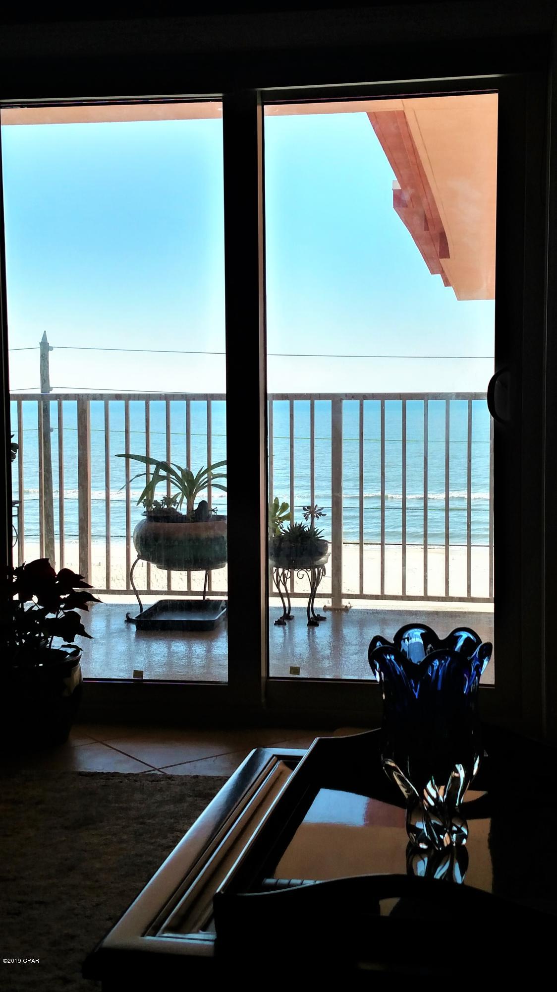 Paradise Shores - Residential