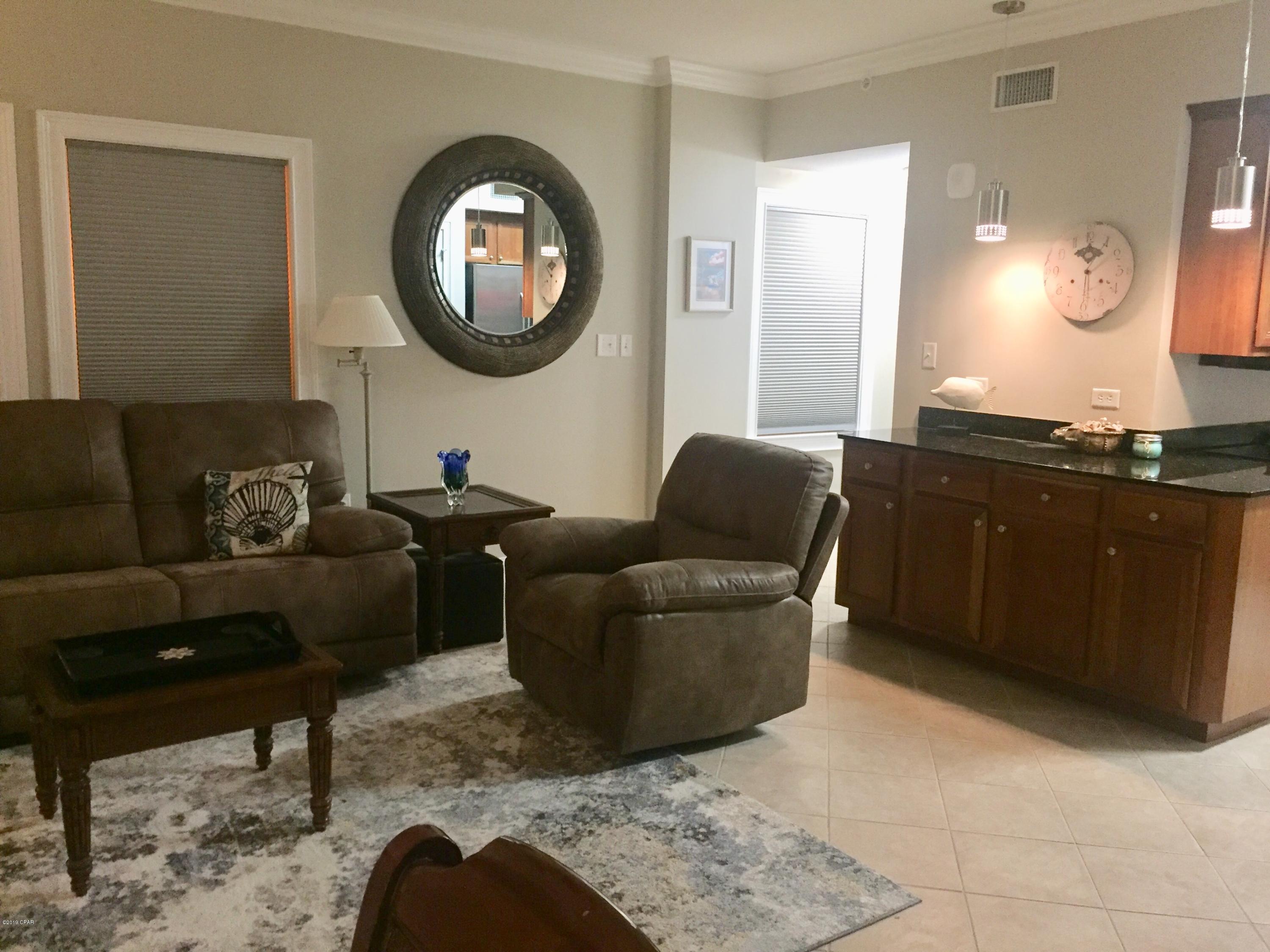 Paradise Shores - Residential