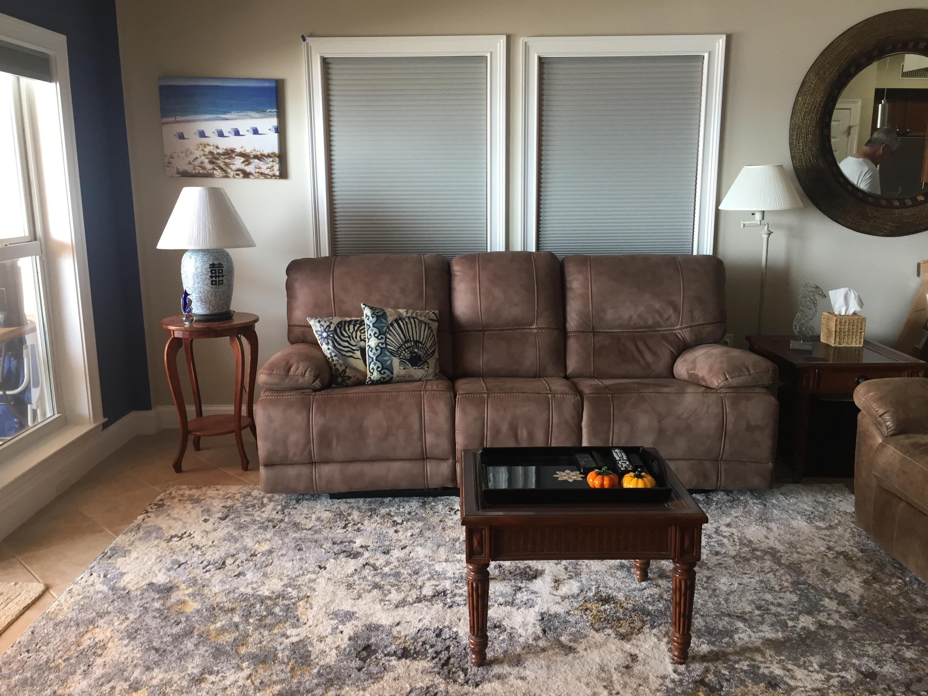 Paradise Shores - Residential