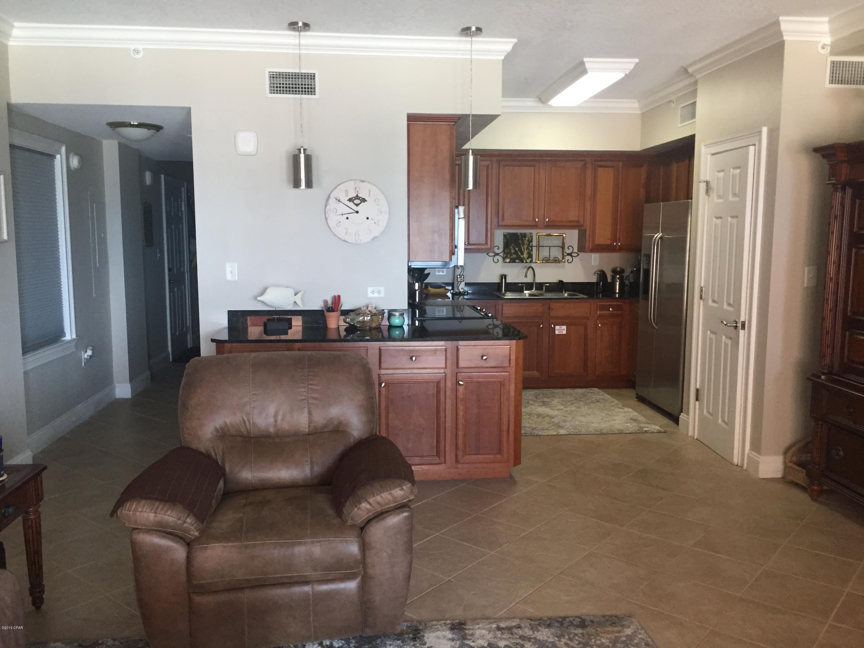 Paradise Shores - Residential