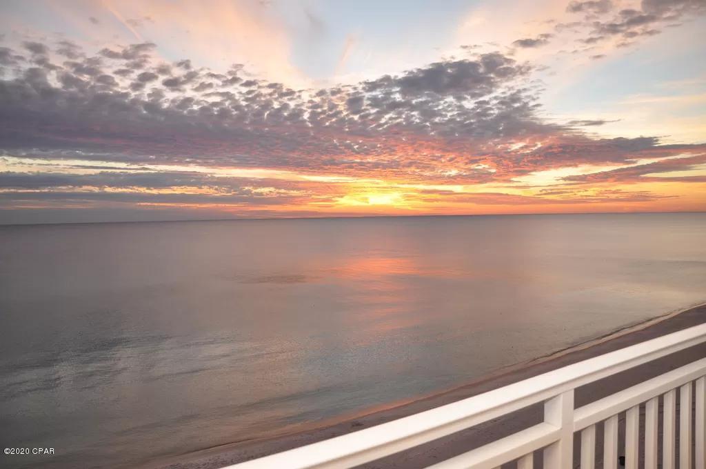 Sterling Reef - Residential