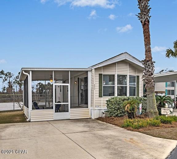 Emerald Pointe Resort - Residential