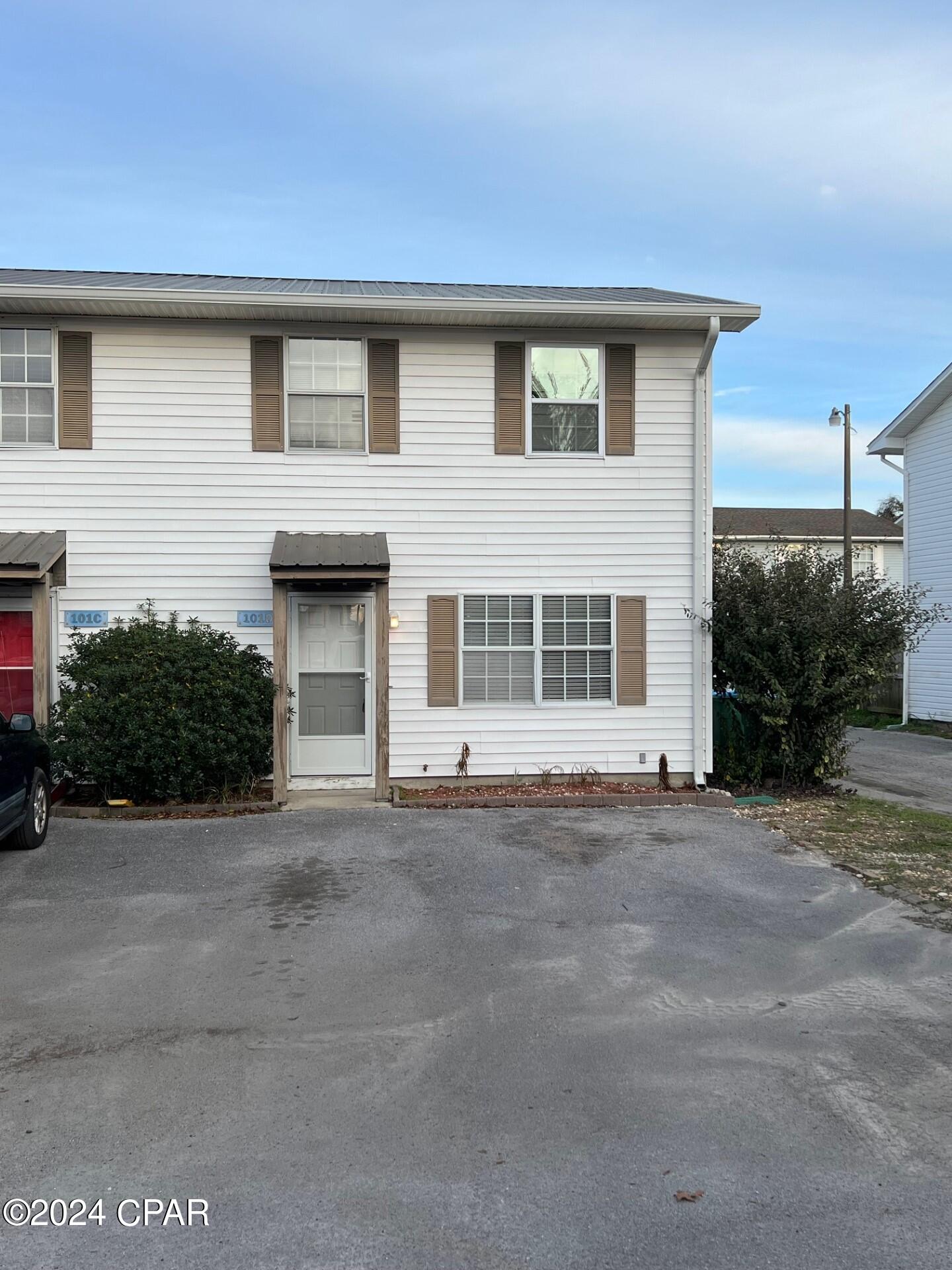 [No Recorded Subdiv] - Residential Lease