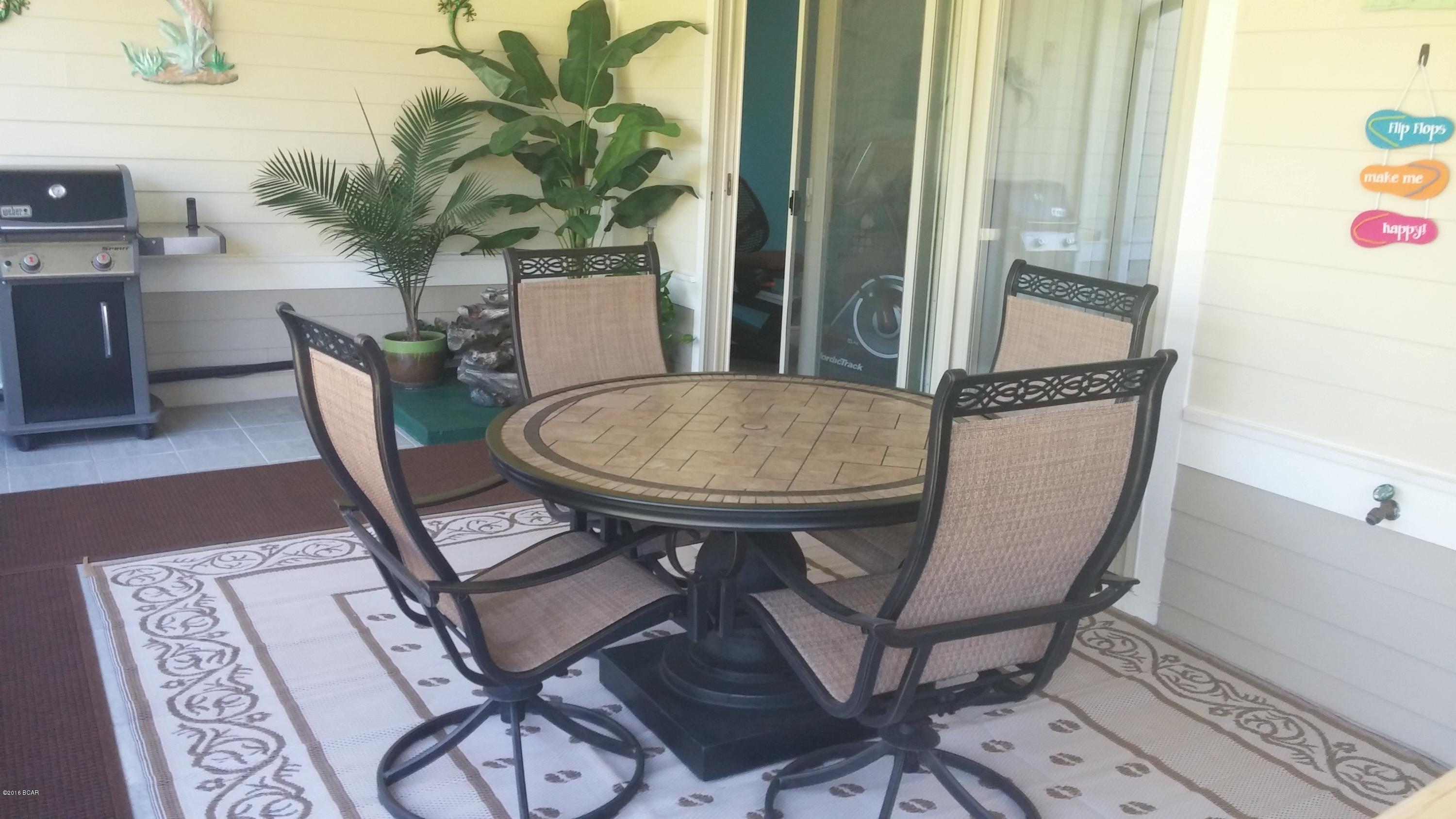 Oaks Plantation - Residential