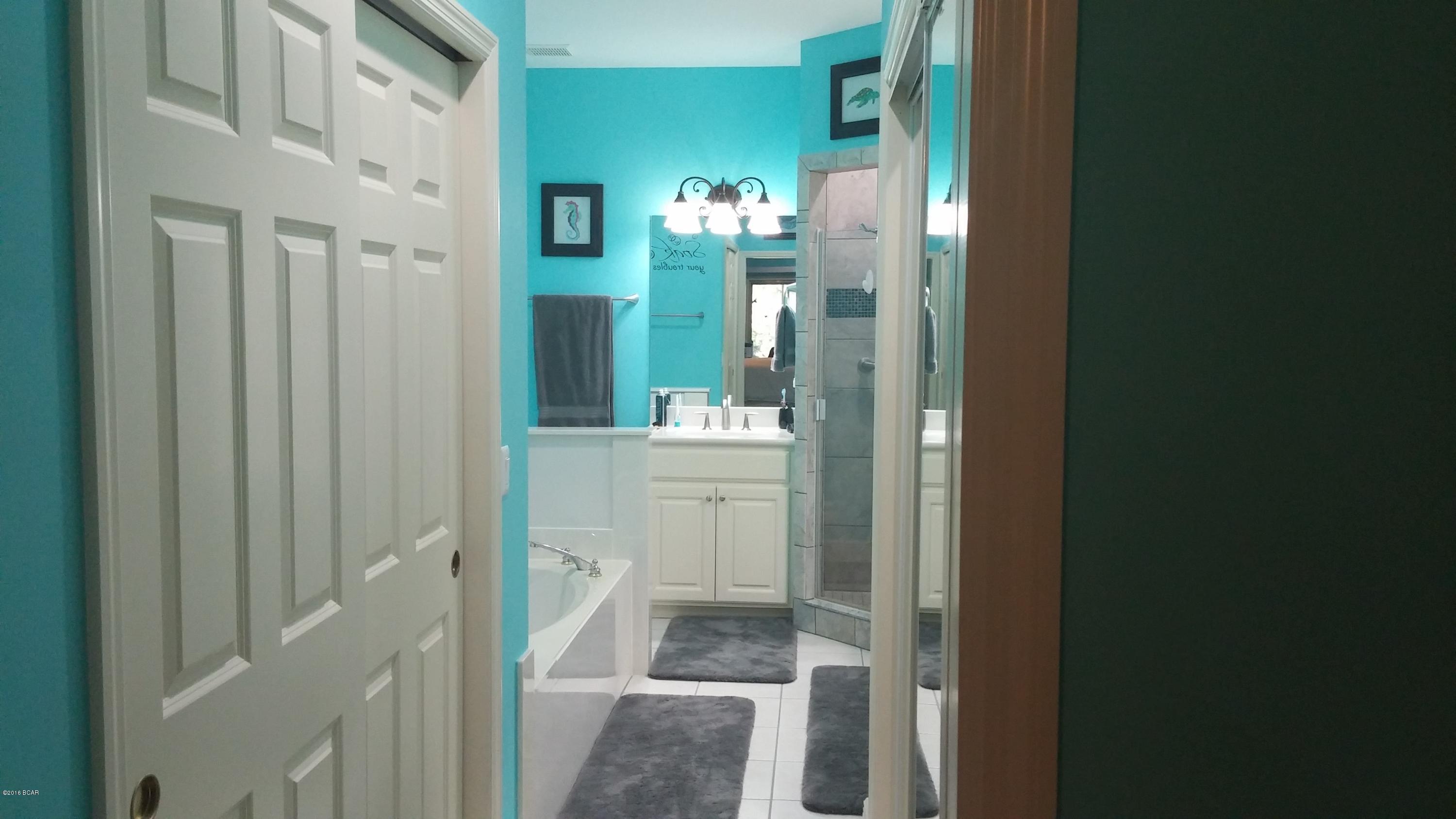 Oaks Plantation - Residential