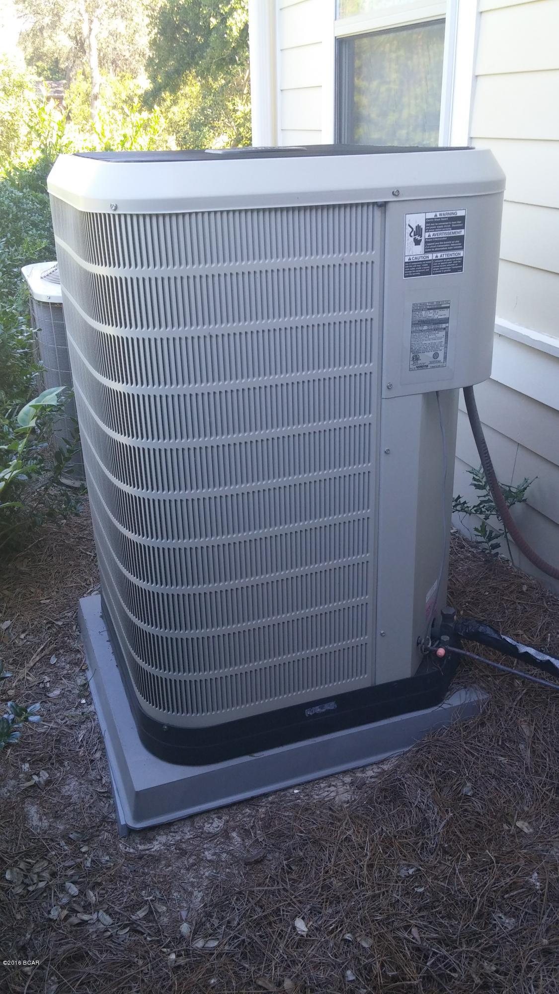 Oaks Plantation - Residential