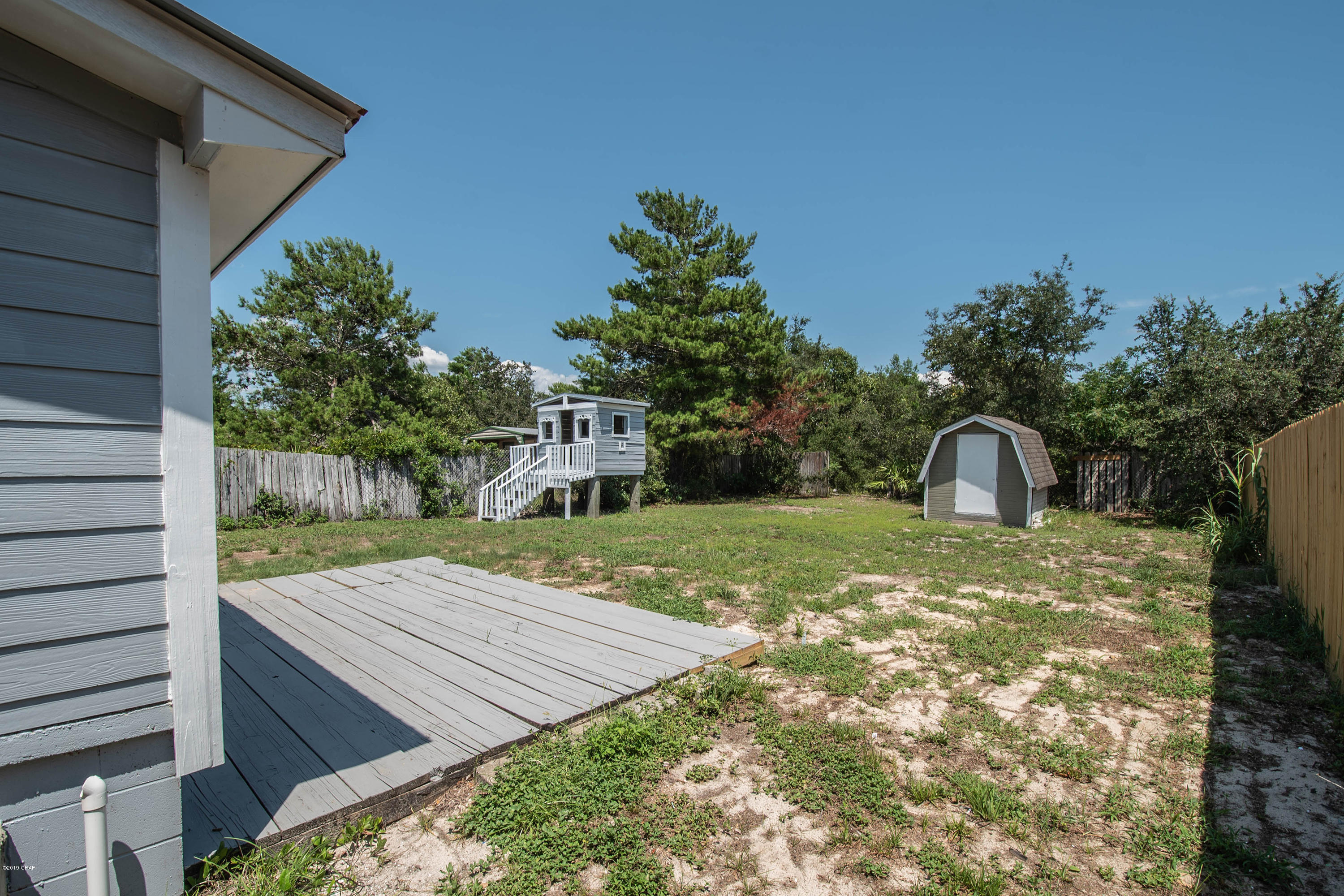 Laguna Beach Estates 7th Add - Residential