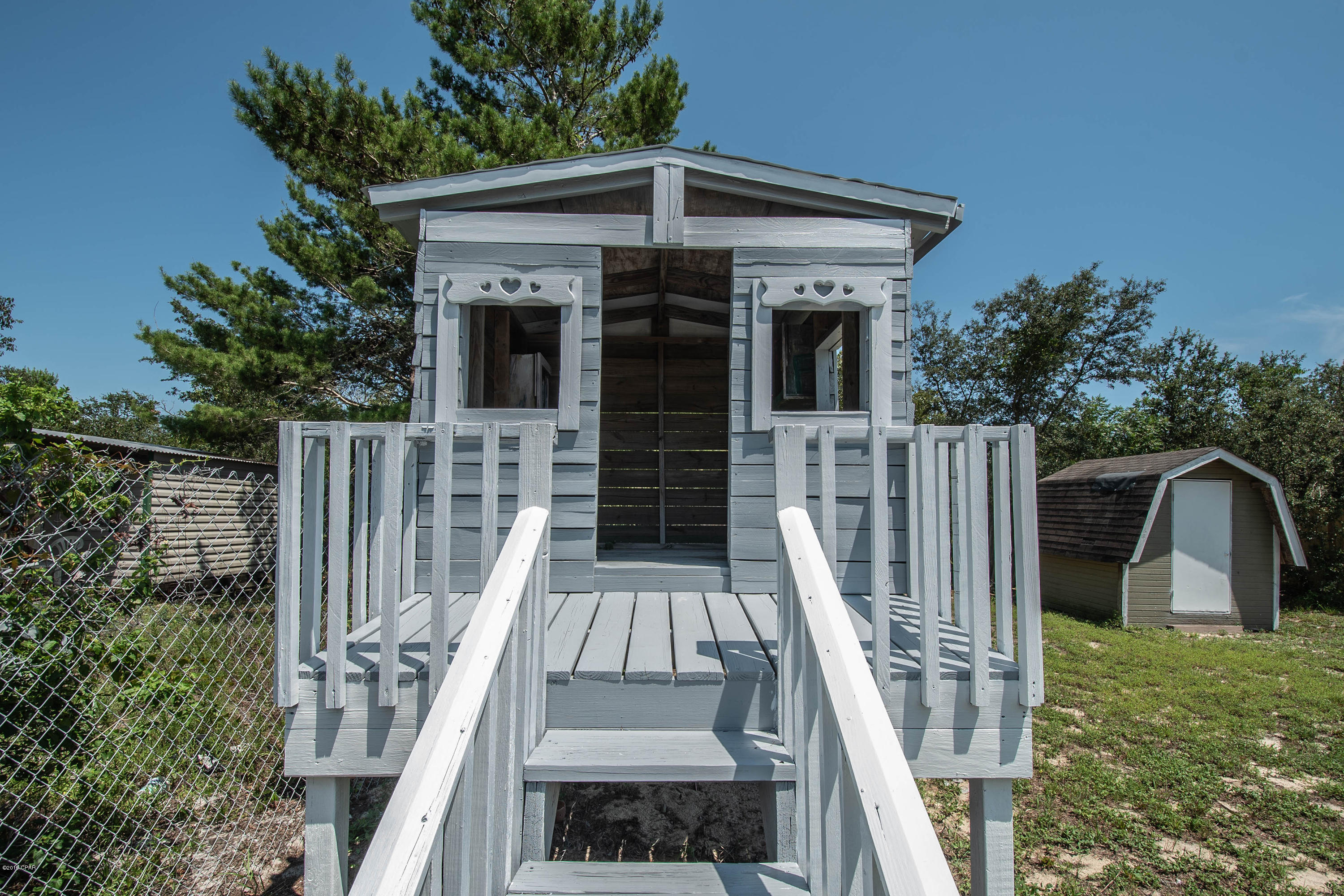 Laguna Beach Estates 7th Add - Residential