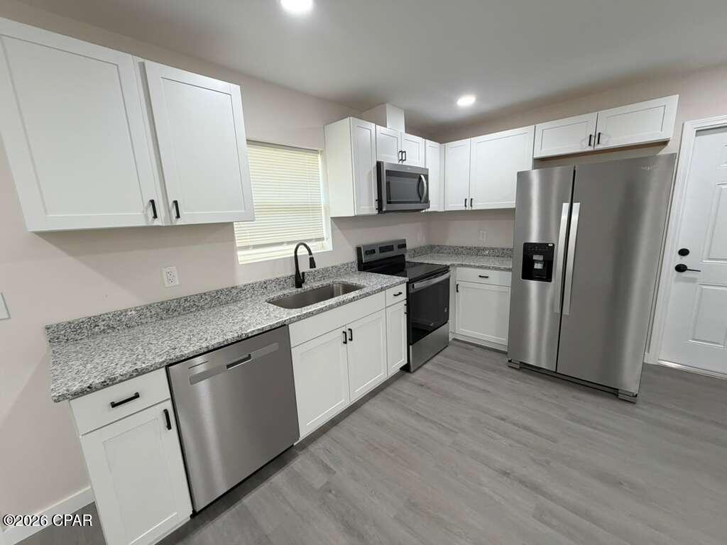 [No Recorded Subdiv] - Residential Lease