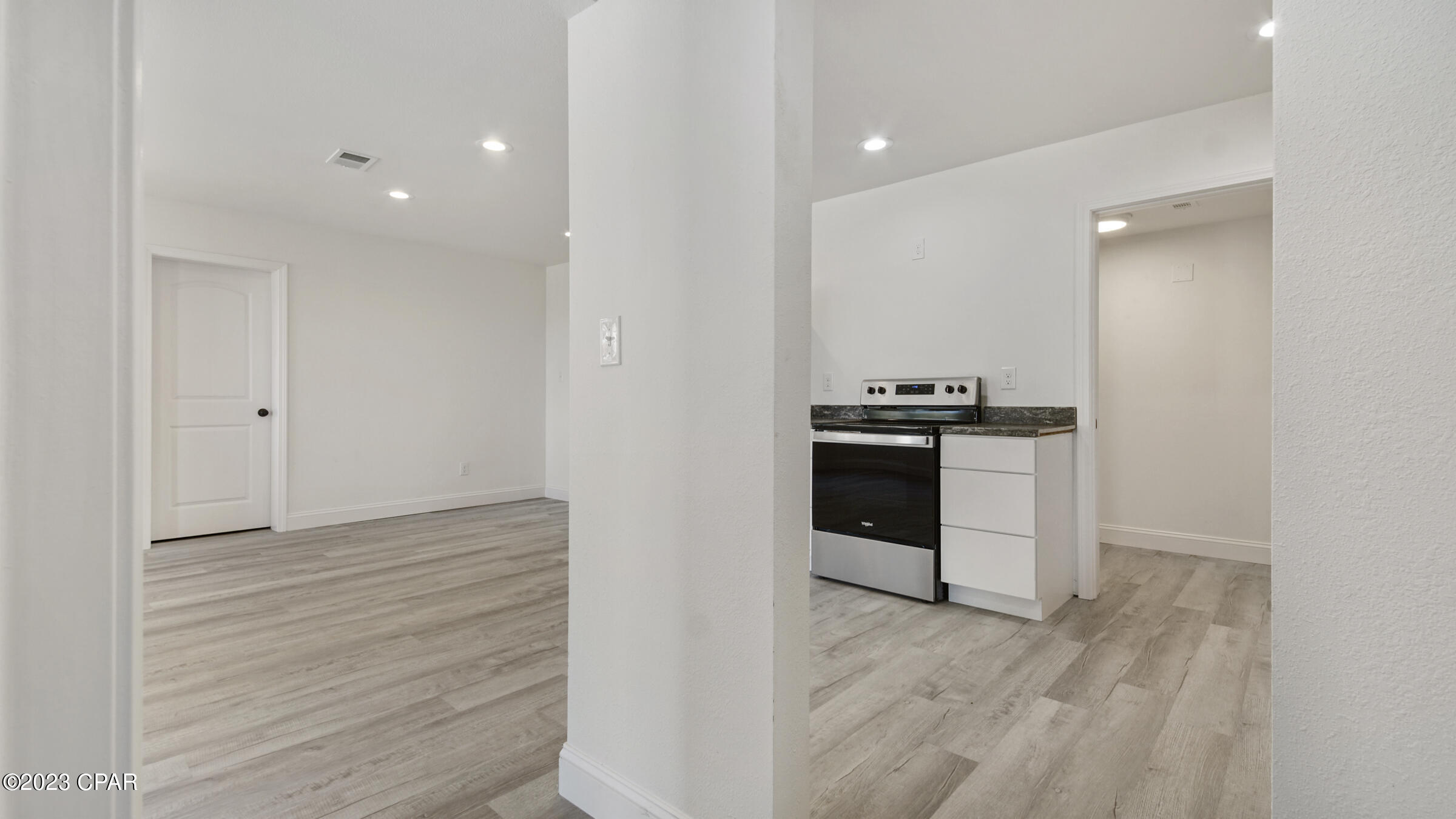 Long Point Park 5th Add - Residential