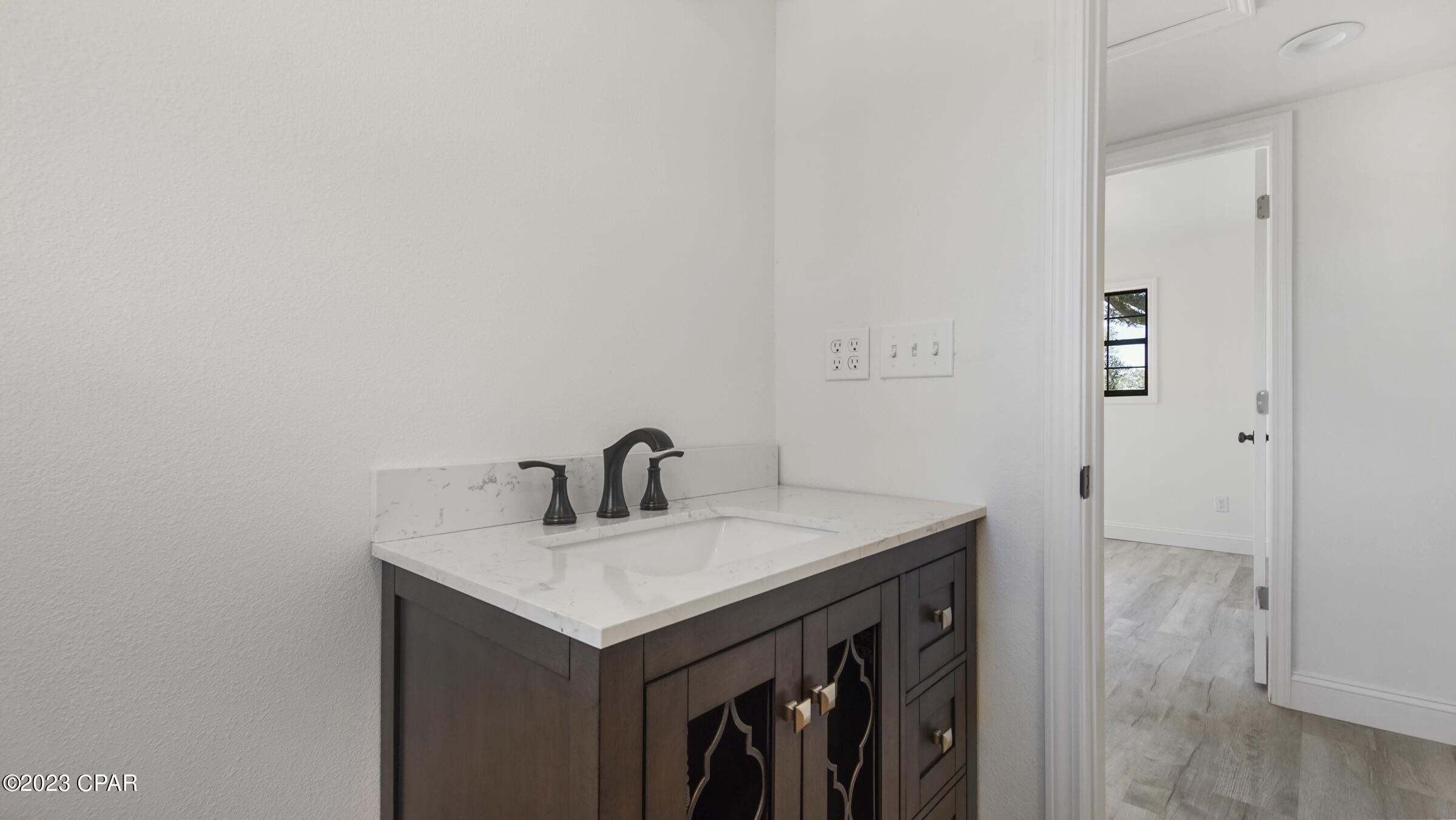 Long Point Park 5th Add - Residential