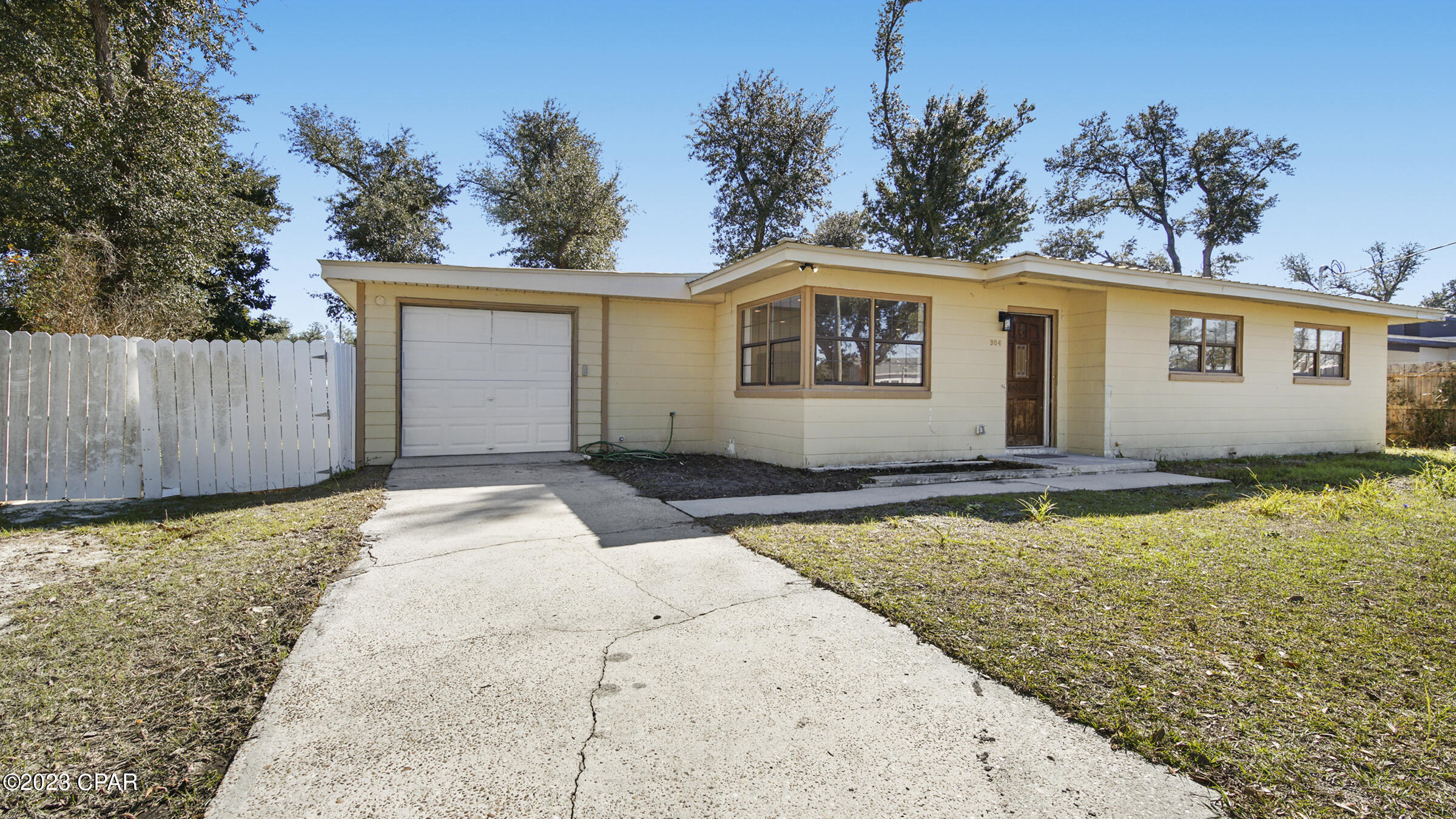 Long Point Park 5th Add - Residential