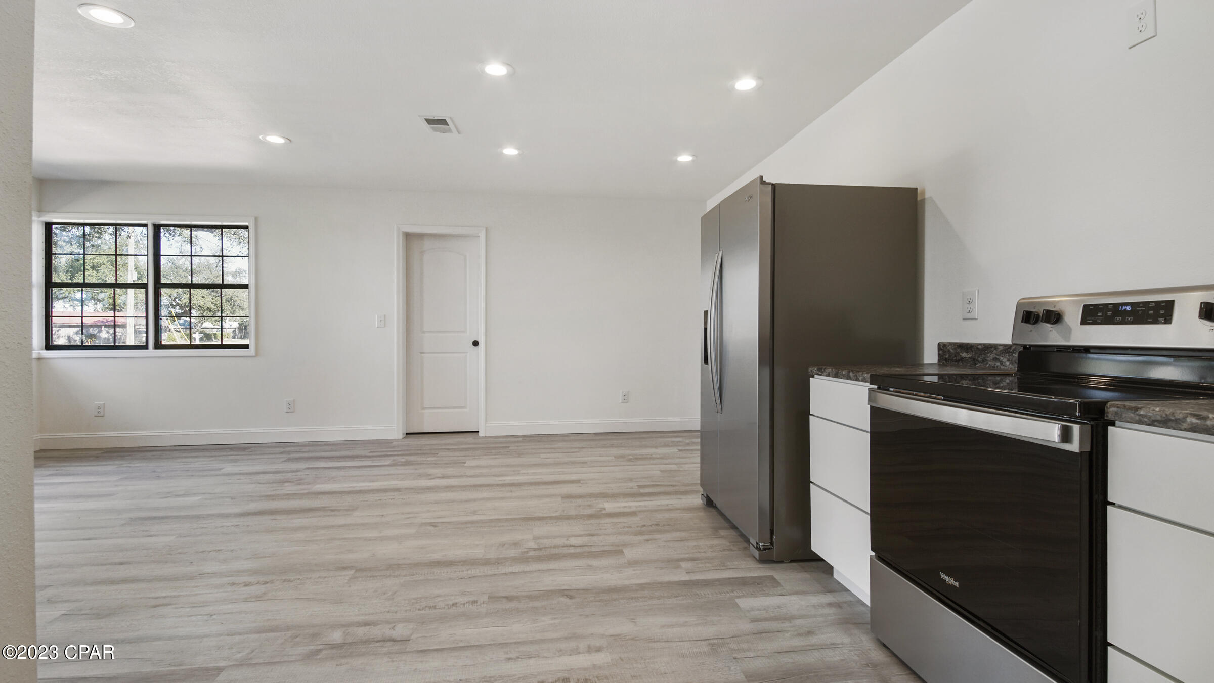 Long Point Park 5th Add - Residential