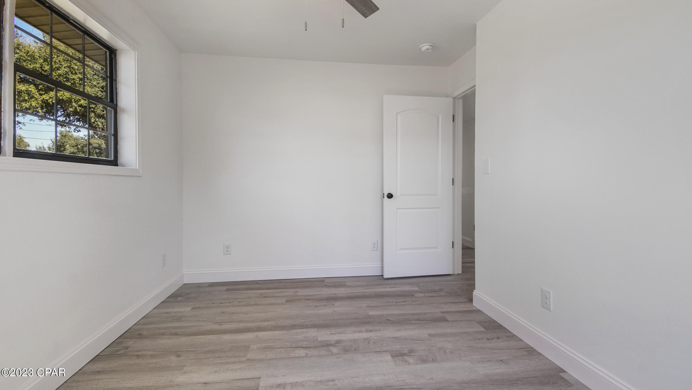 Long Point Park 5th Add - Residential