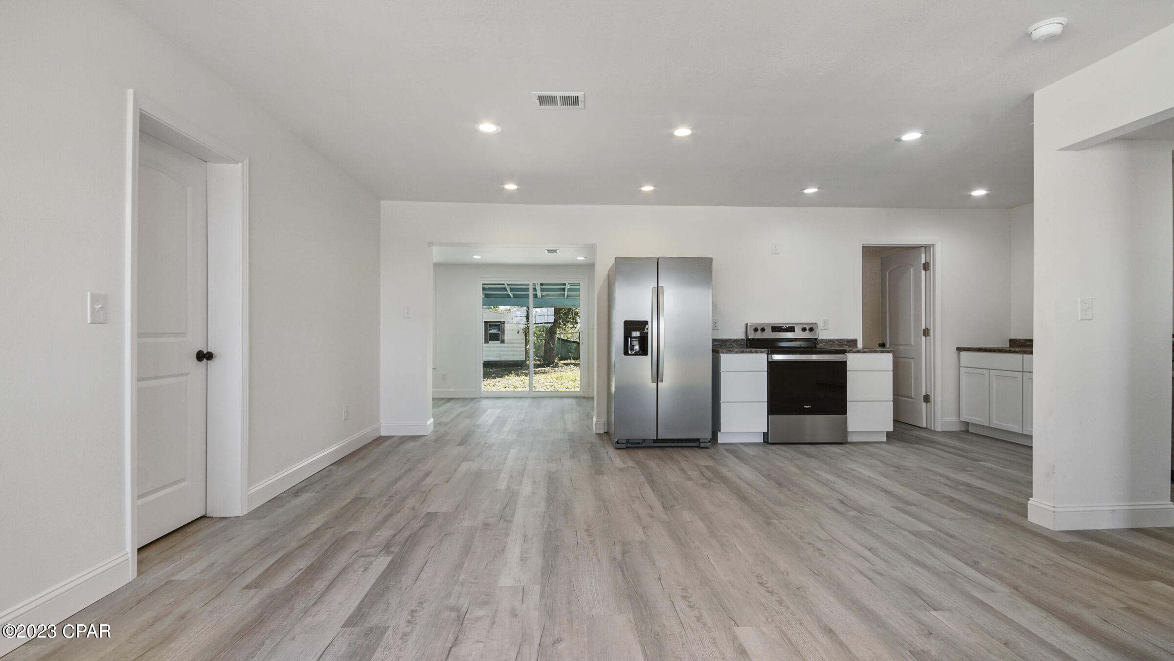 Long Point Park 5th Add - Residential