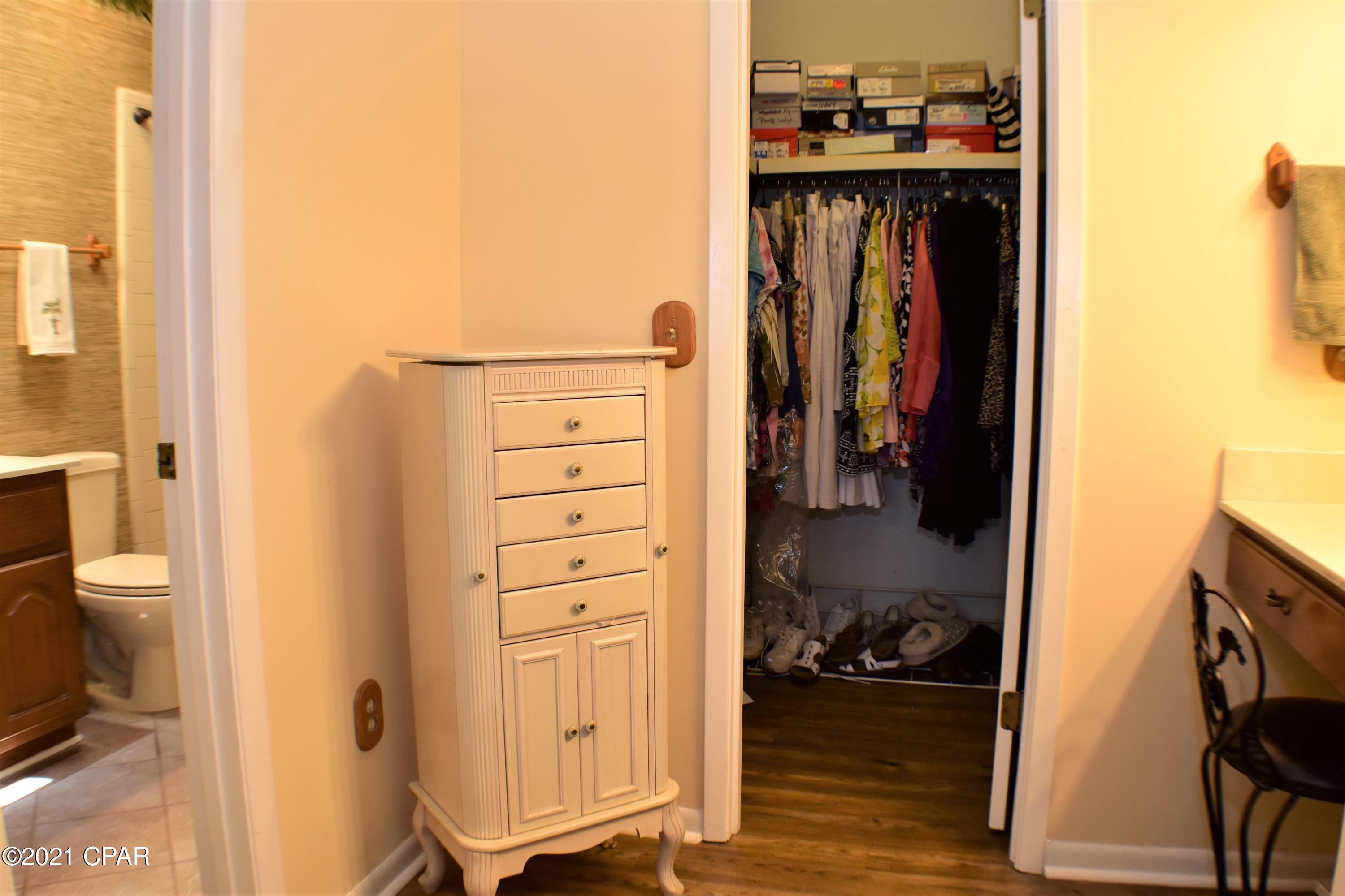 Derby Woods - Residential