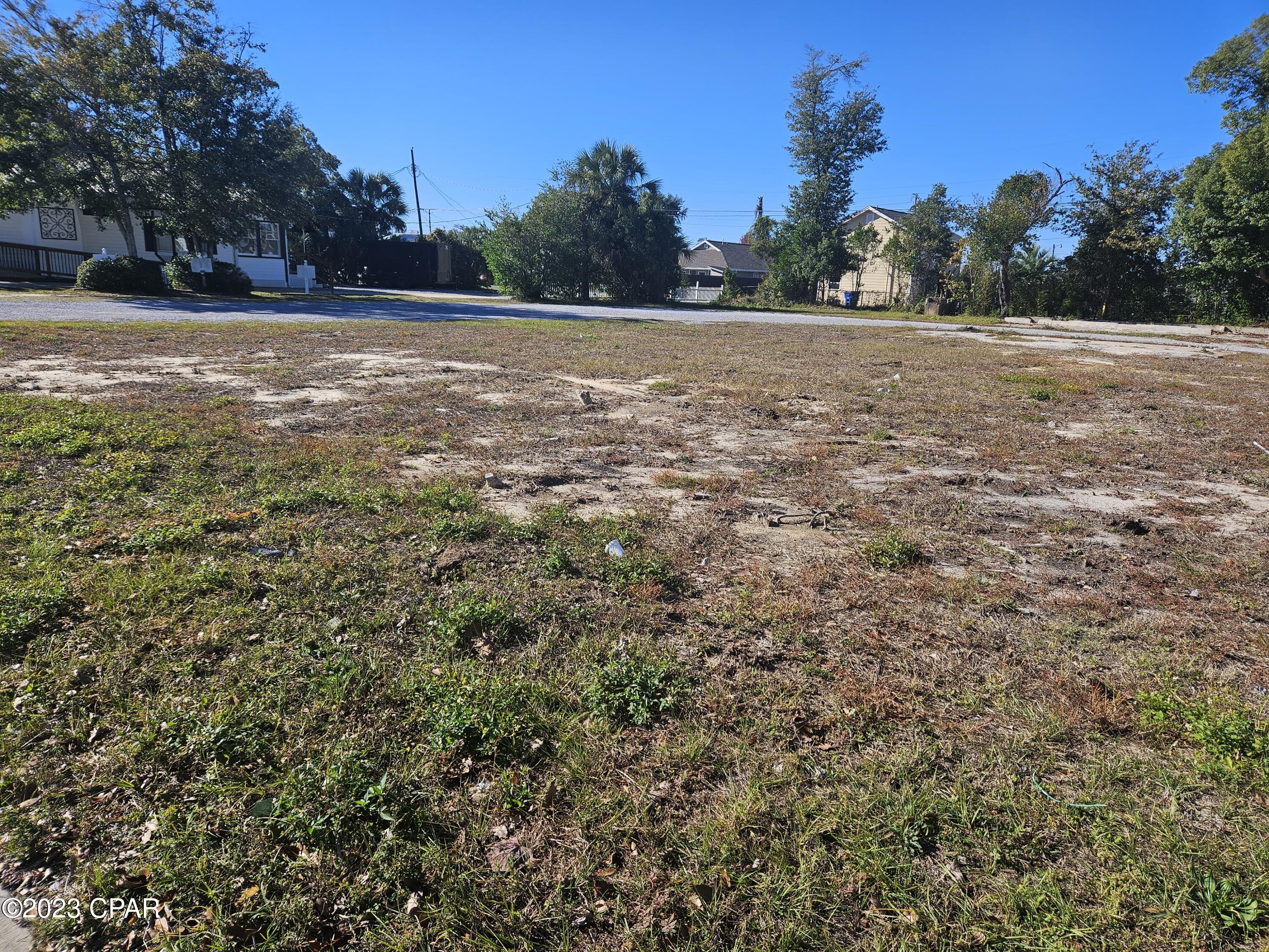 [No Recorded Subdiv] - Land