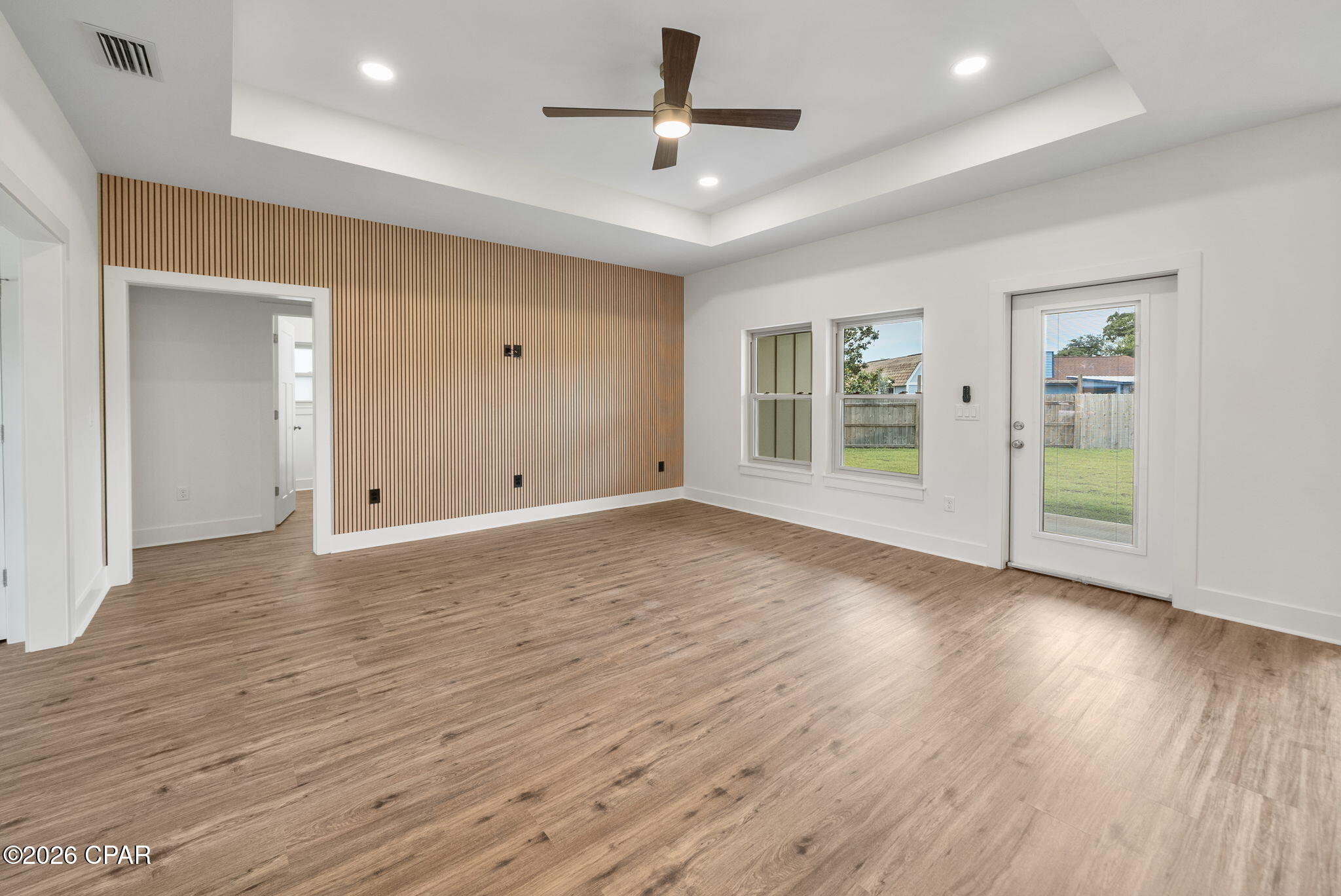 North Lagoon Oaks 5th - Residential