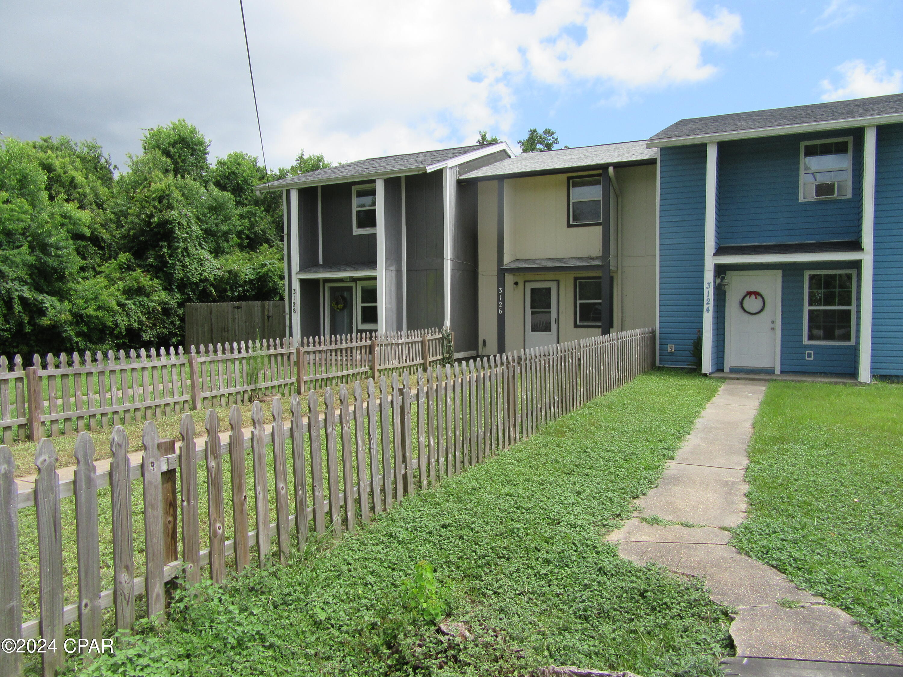 [No Recorded Subdiv] - Residential Lease