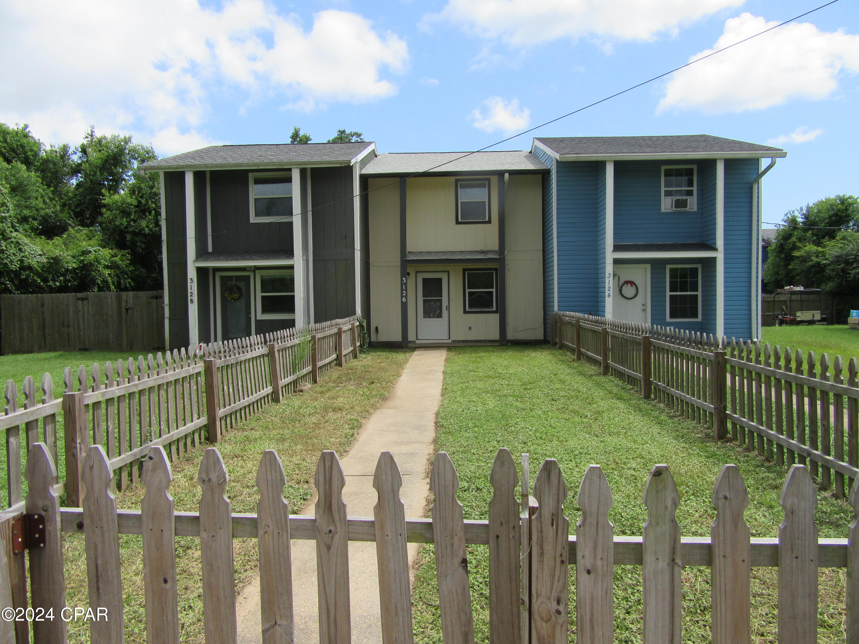 [No Recorded Subdiv] - Residential Lease