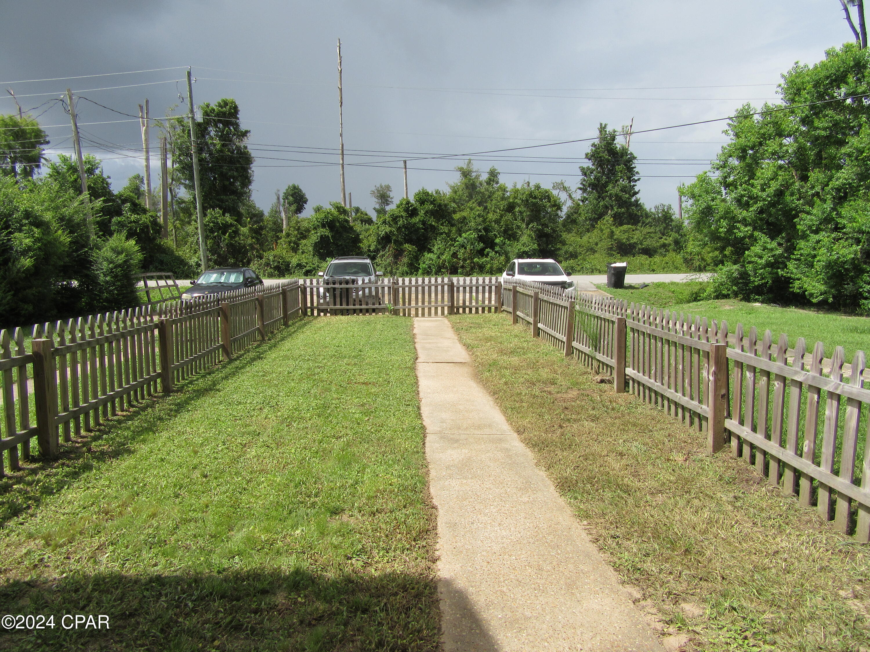 [No Recorded Subdiv] - Residential Lease