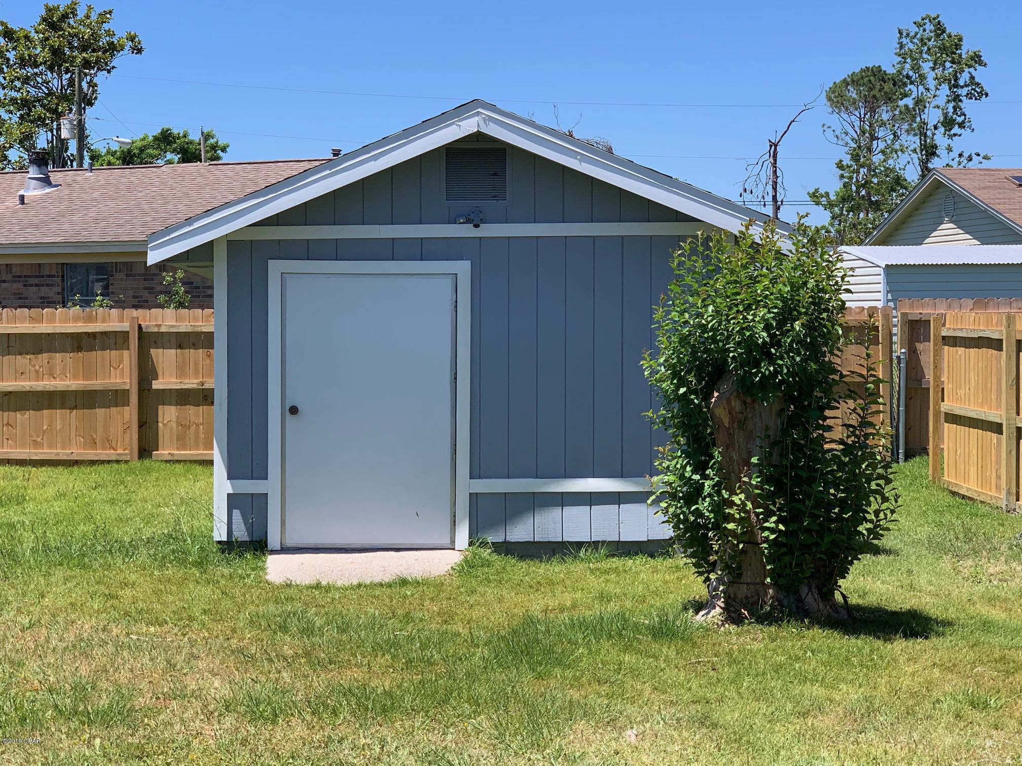 Forest Shores - Residential Lease