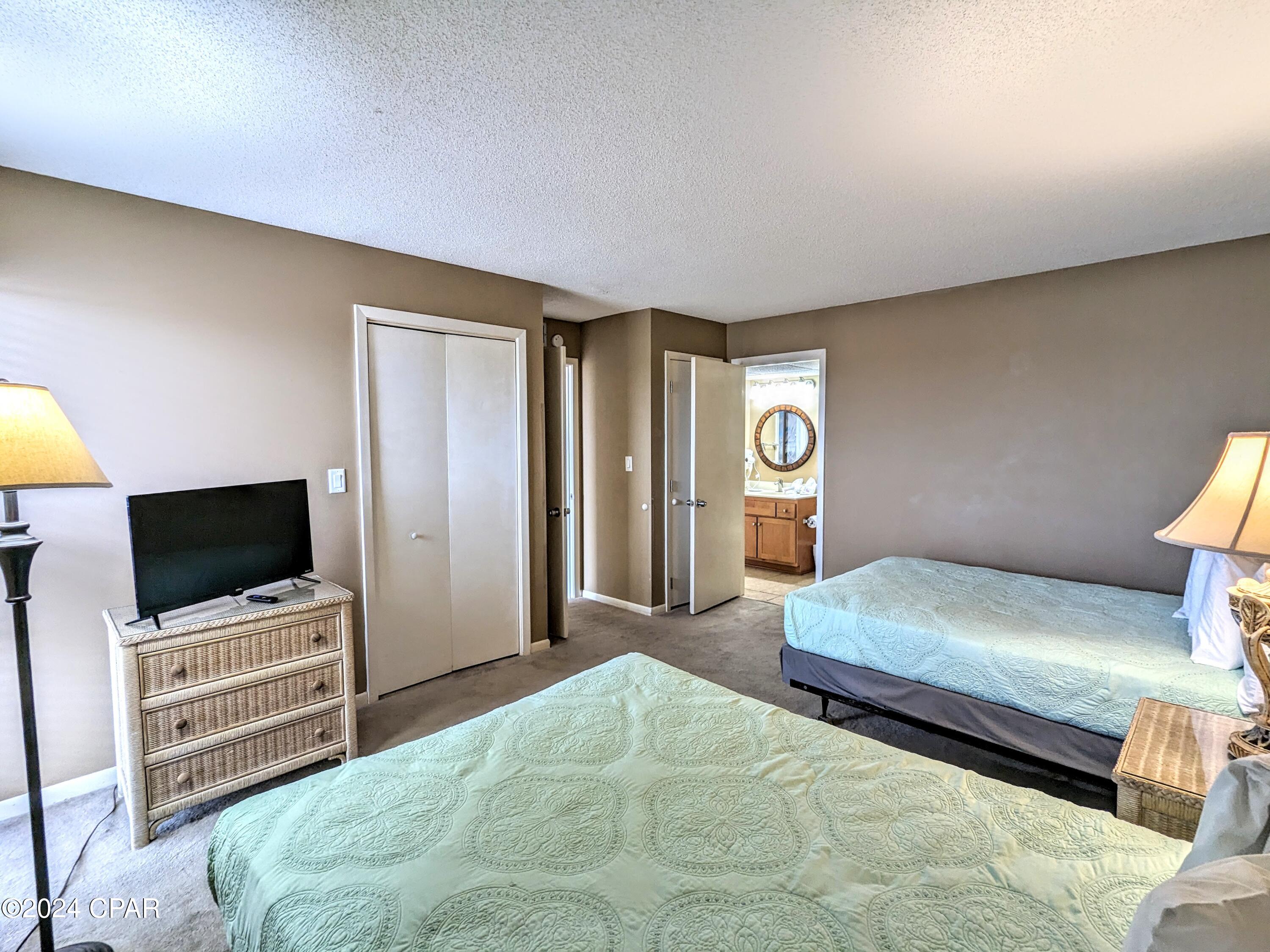 Edgewater Tower II - Residential