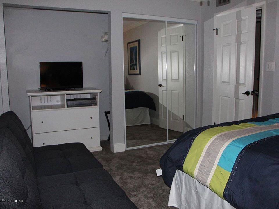 Moonspinner Apartments - Residential