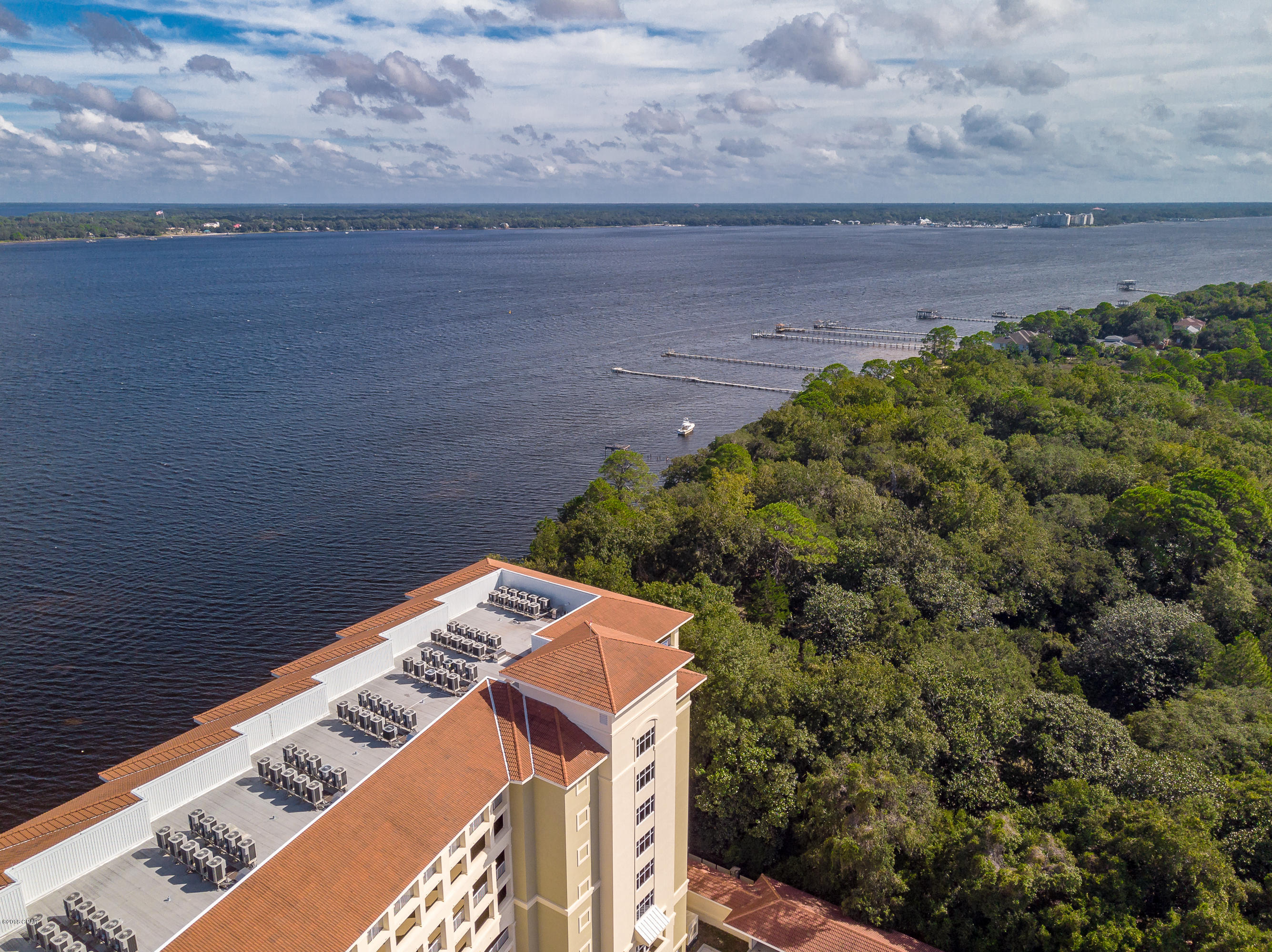 Magnolia Bay Club - Land