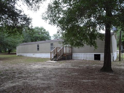 A home in Chipley