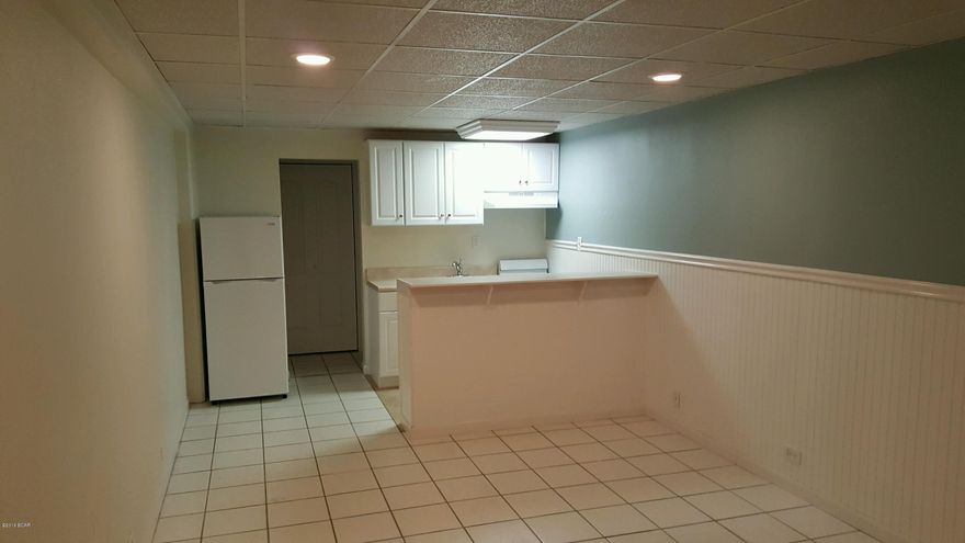 Wonderful Efficiency on the Beautiful Gulf.  All utilities are included in Association Dues.  Unit was just upgraded and has new appliances, paint, etc.  A true must see and ready to go!  Building is presently being renovated.  Nothing to do but pick your furniture and enjoy the wonderful sunrises and sunset over the beautiful Gulf!  It boasts and indoor pool, covered deck and open deck, not to forget the outstanding Gulf to enjoy!  All sizes are taken from the Property App website and need to be verified if important!