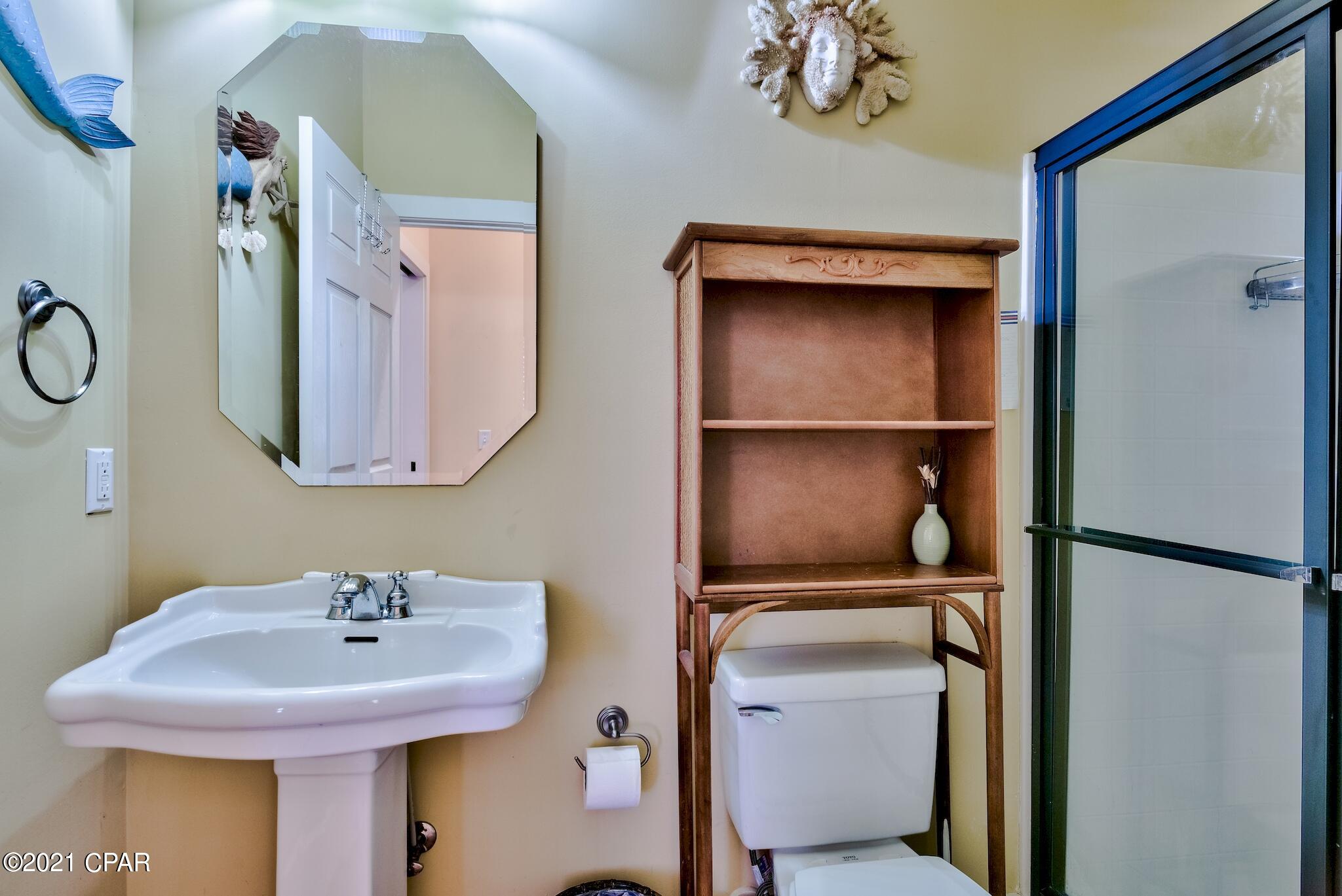 La Valencia Beach Resort - Residential