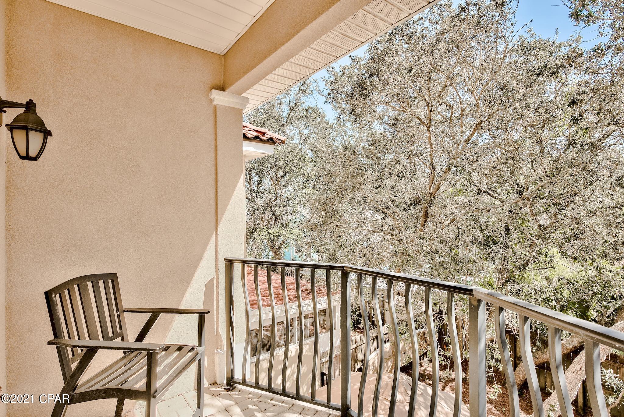 La Valencia Beach Resort - Residential