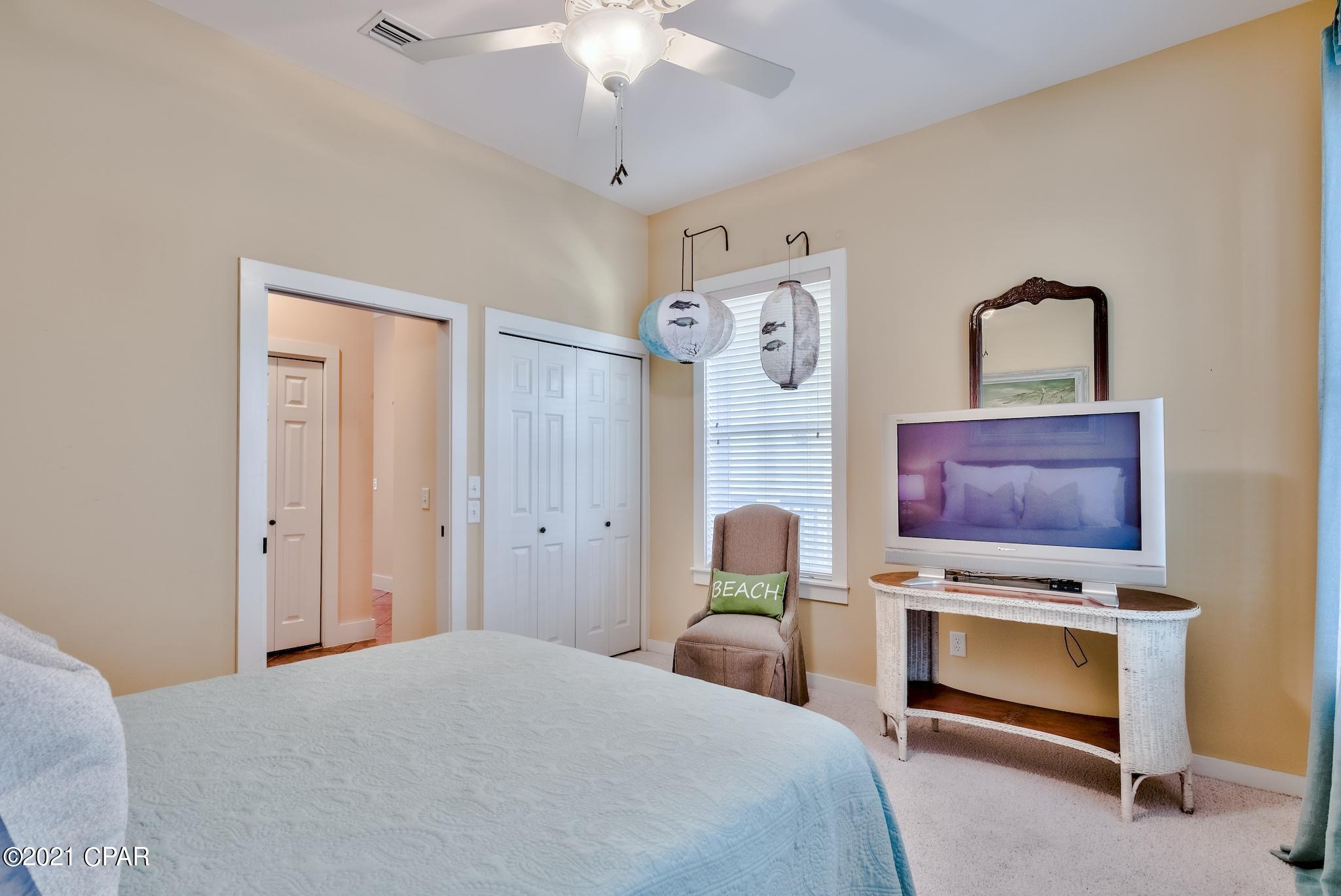 La Valencia Beach Resort - Residential