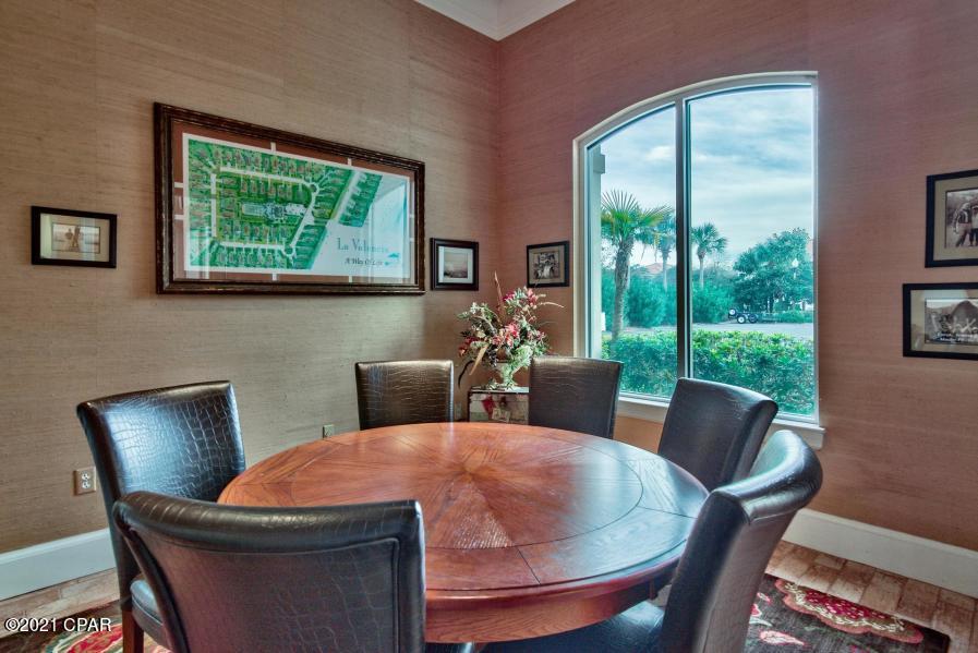 La Valencia Beach Resort - Residential