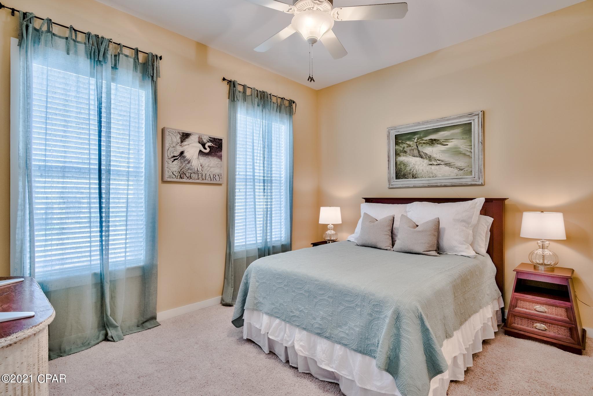 La Valencia Beach Resort - Residential