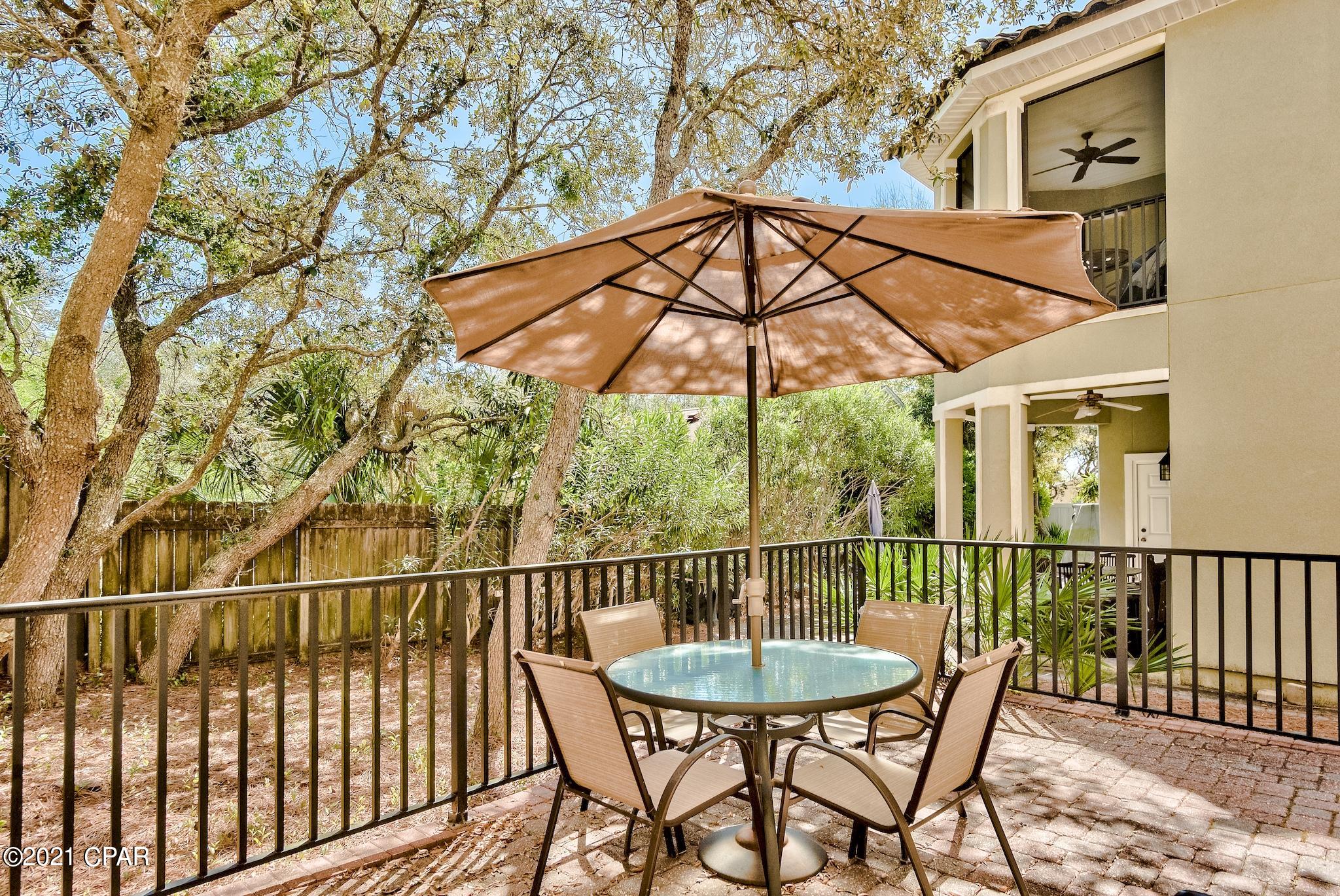 La Valencia Beach Resort - Residential