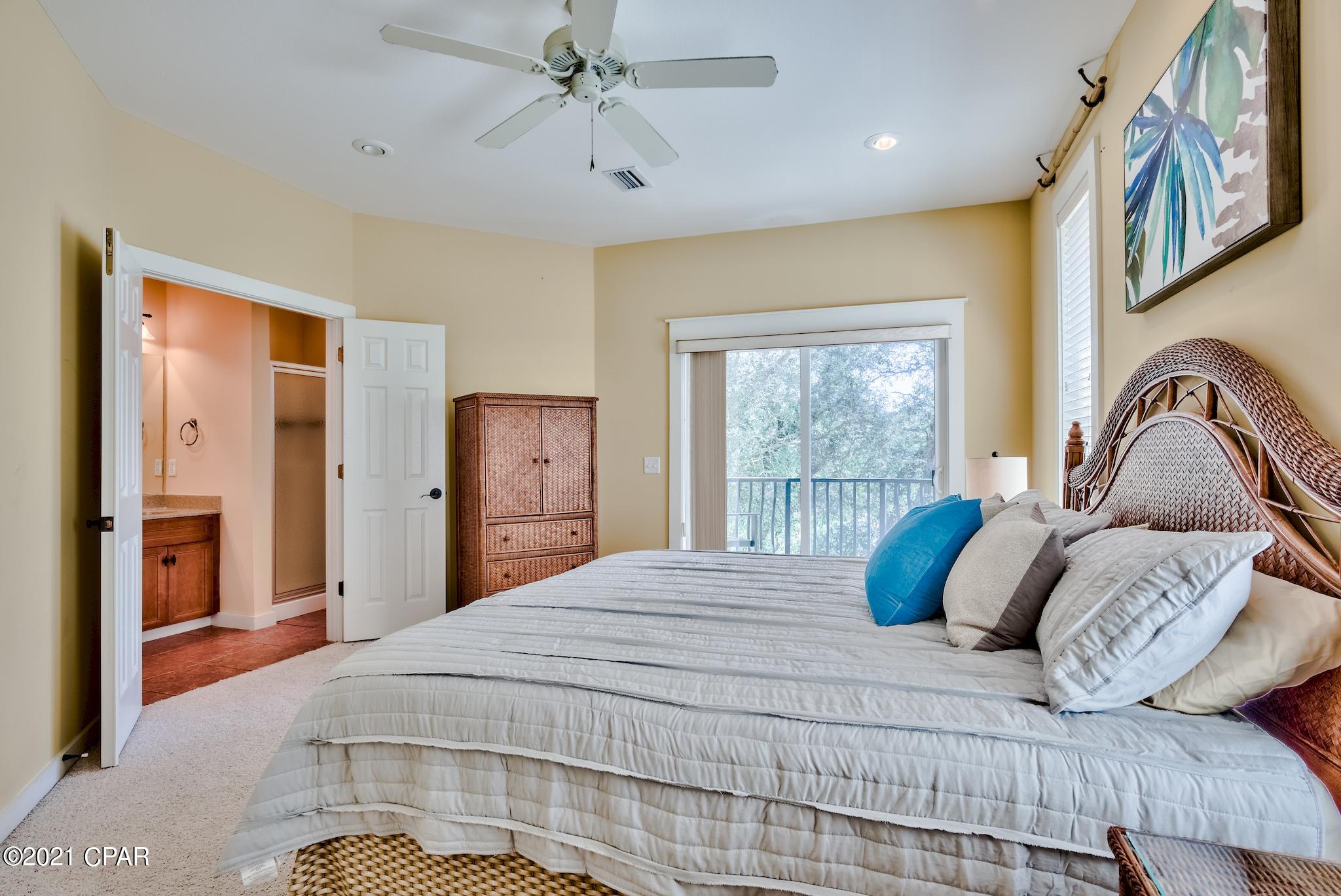 La Valencia Beach Resort - Residential