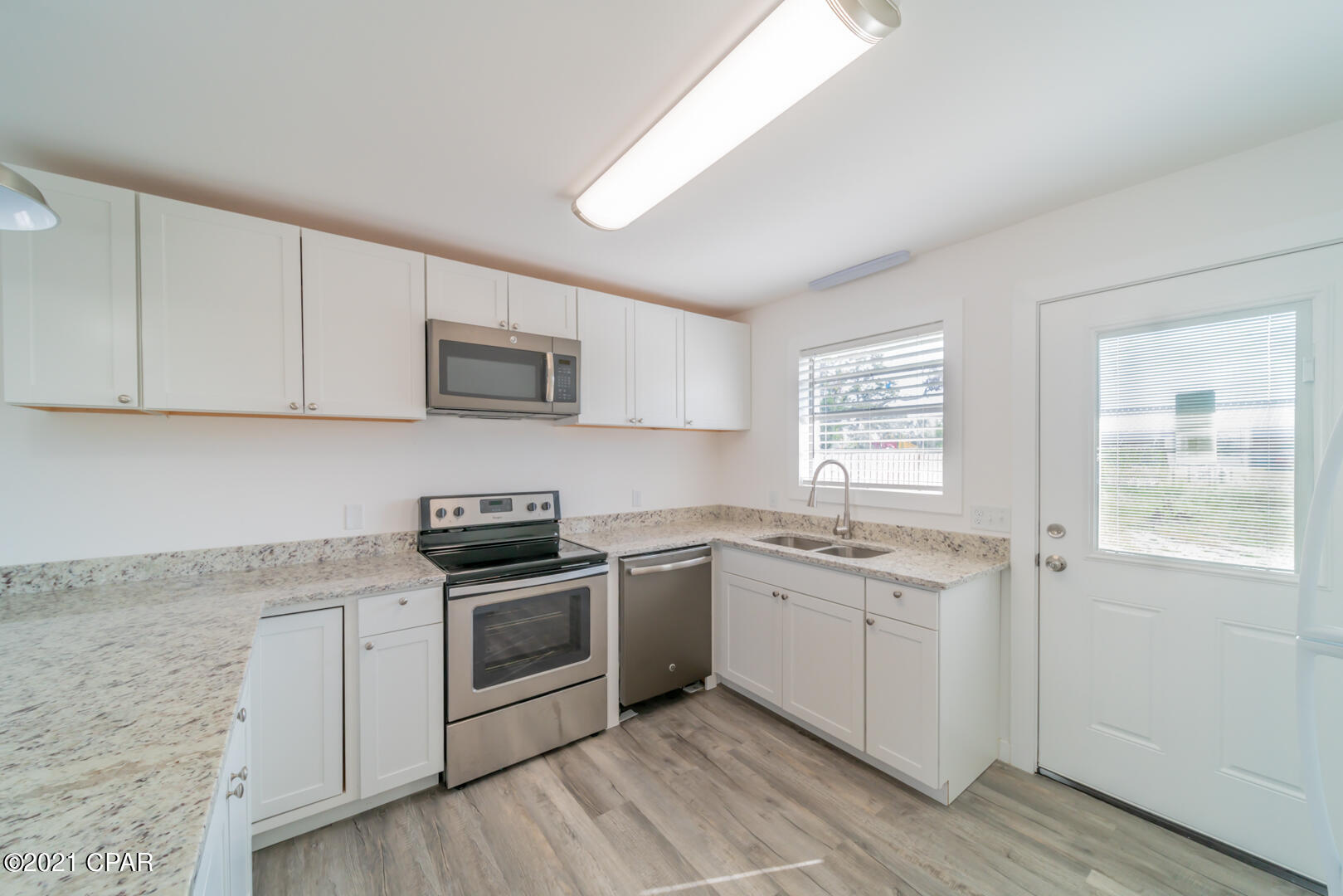 Lake Drive Heights - Residential Lease