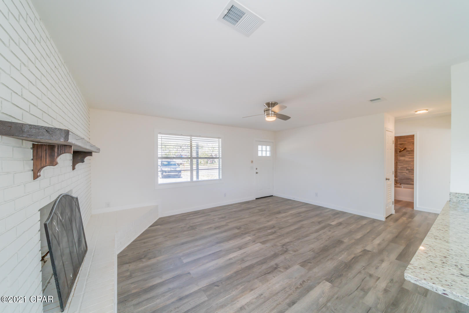 Lake Drive Heights - Residential Lease