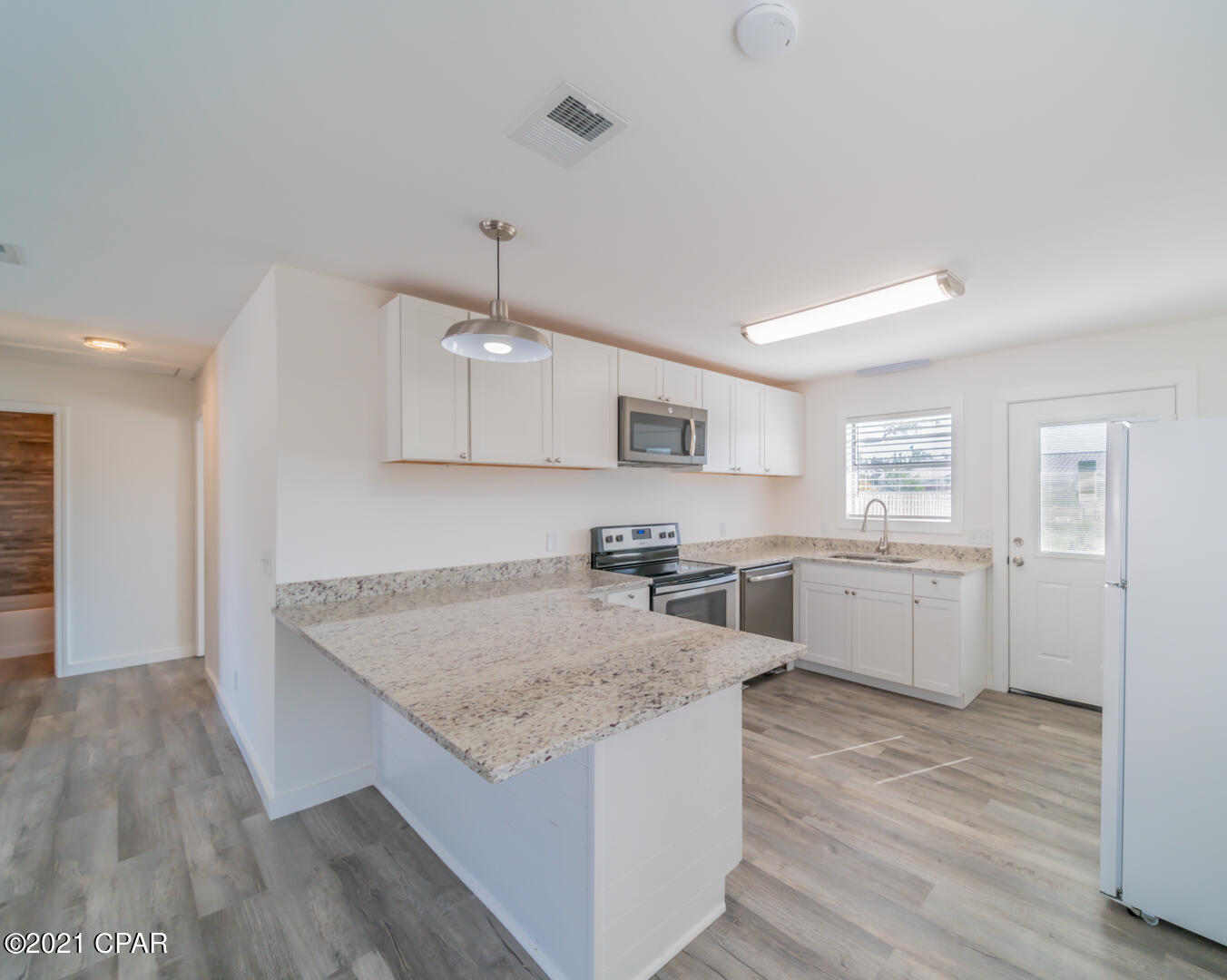 Lake Drive Heights - Residential Lease