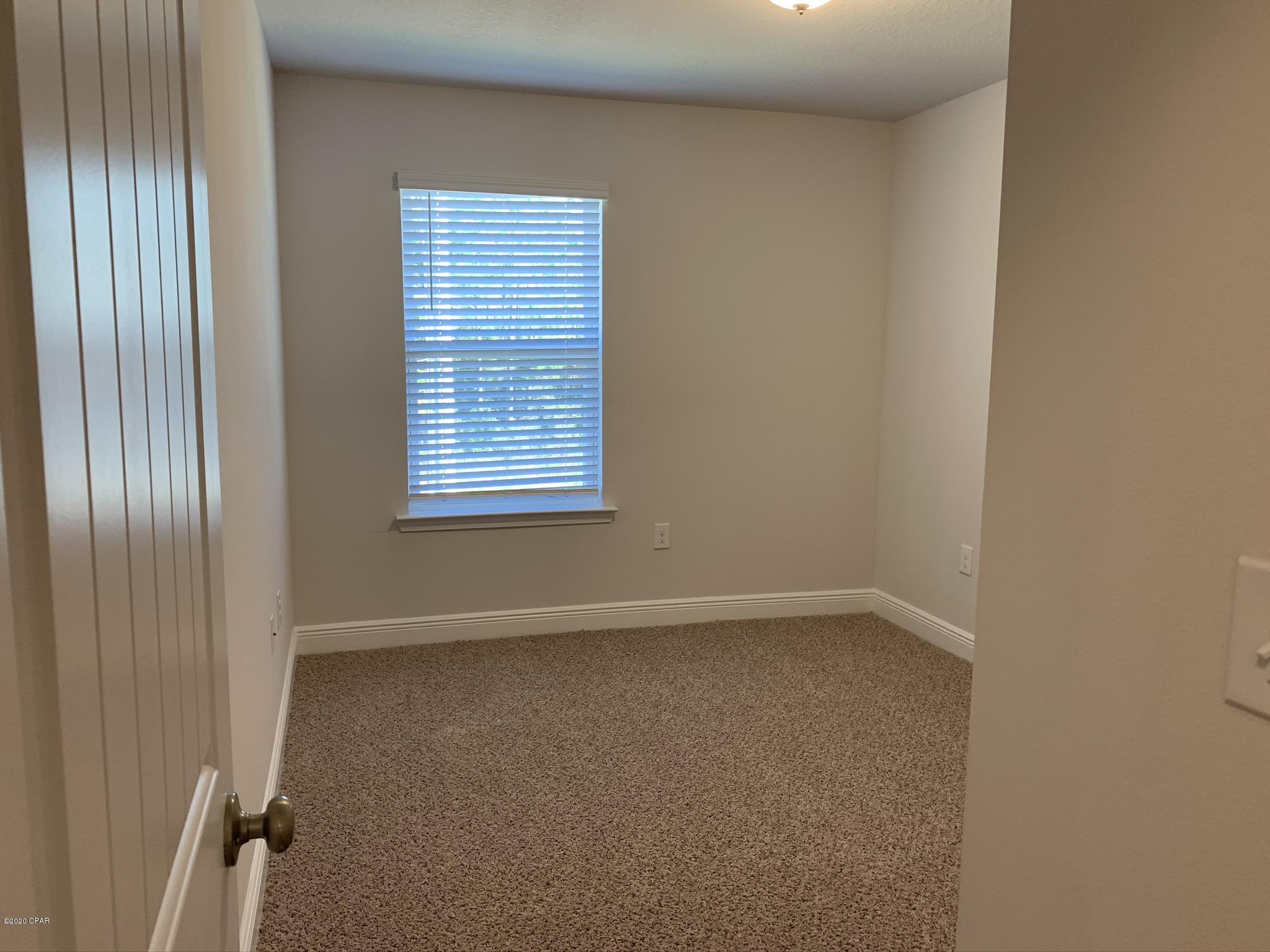 Hathaway Townhomes - Residential Lease