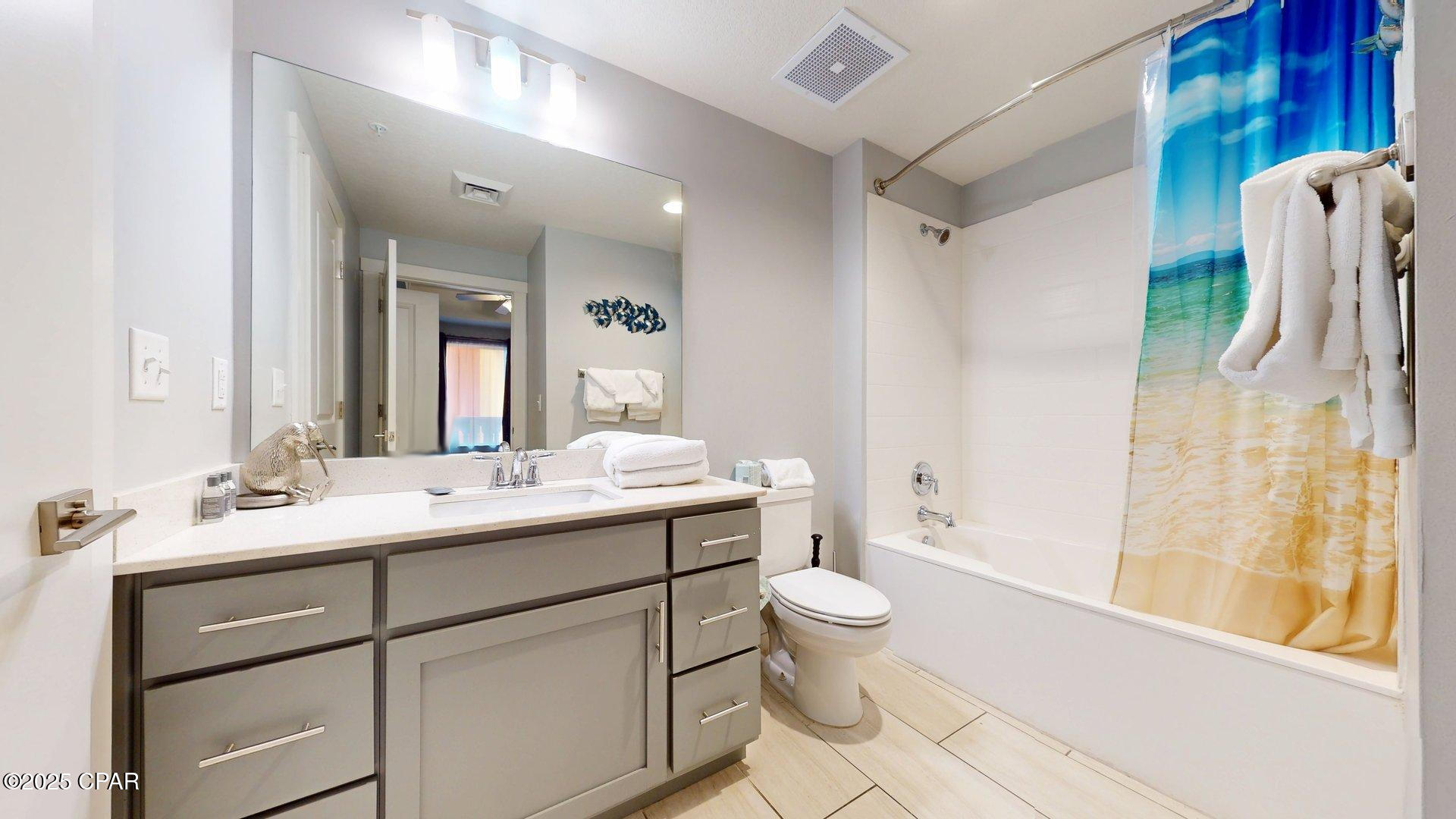 Calypso Towers III - Residential