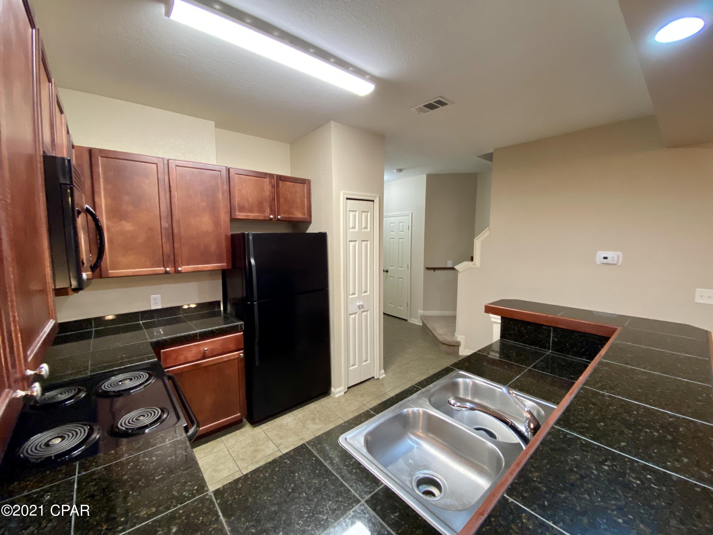 Baldwin Rowe - Residential