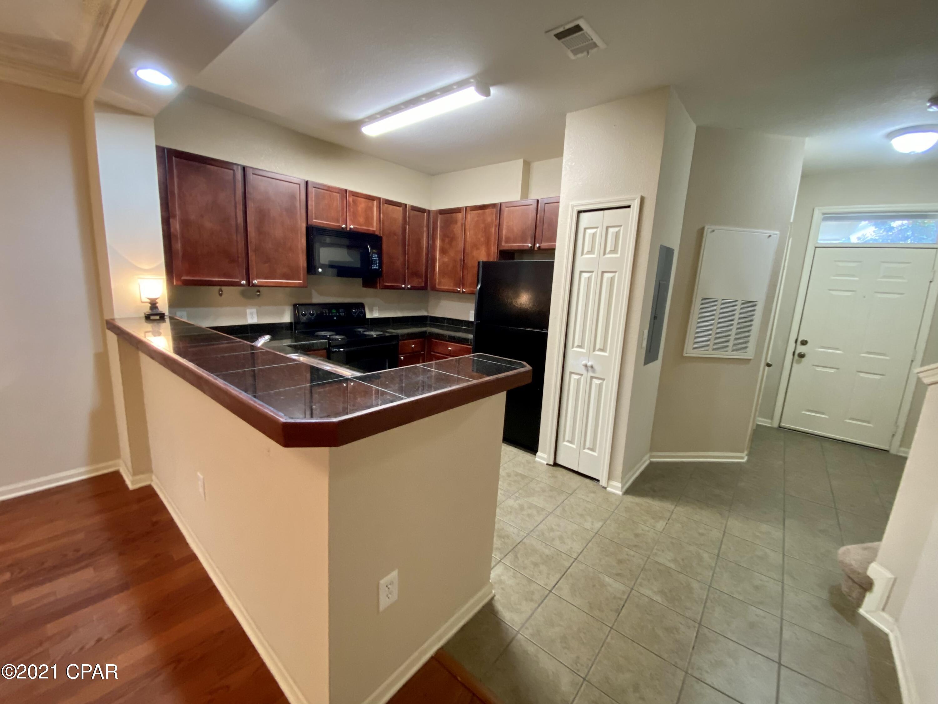 Baldwin Rowe - Residential