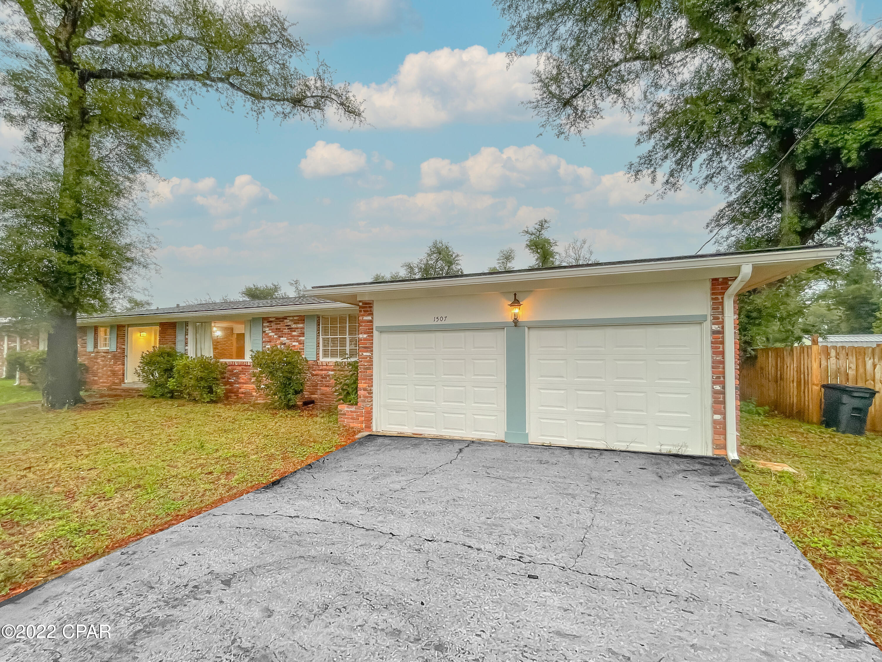 Point Donaldson 2nd - Residential