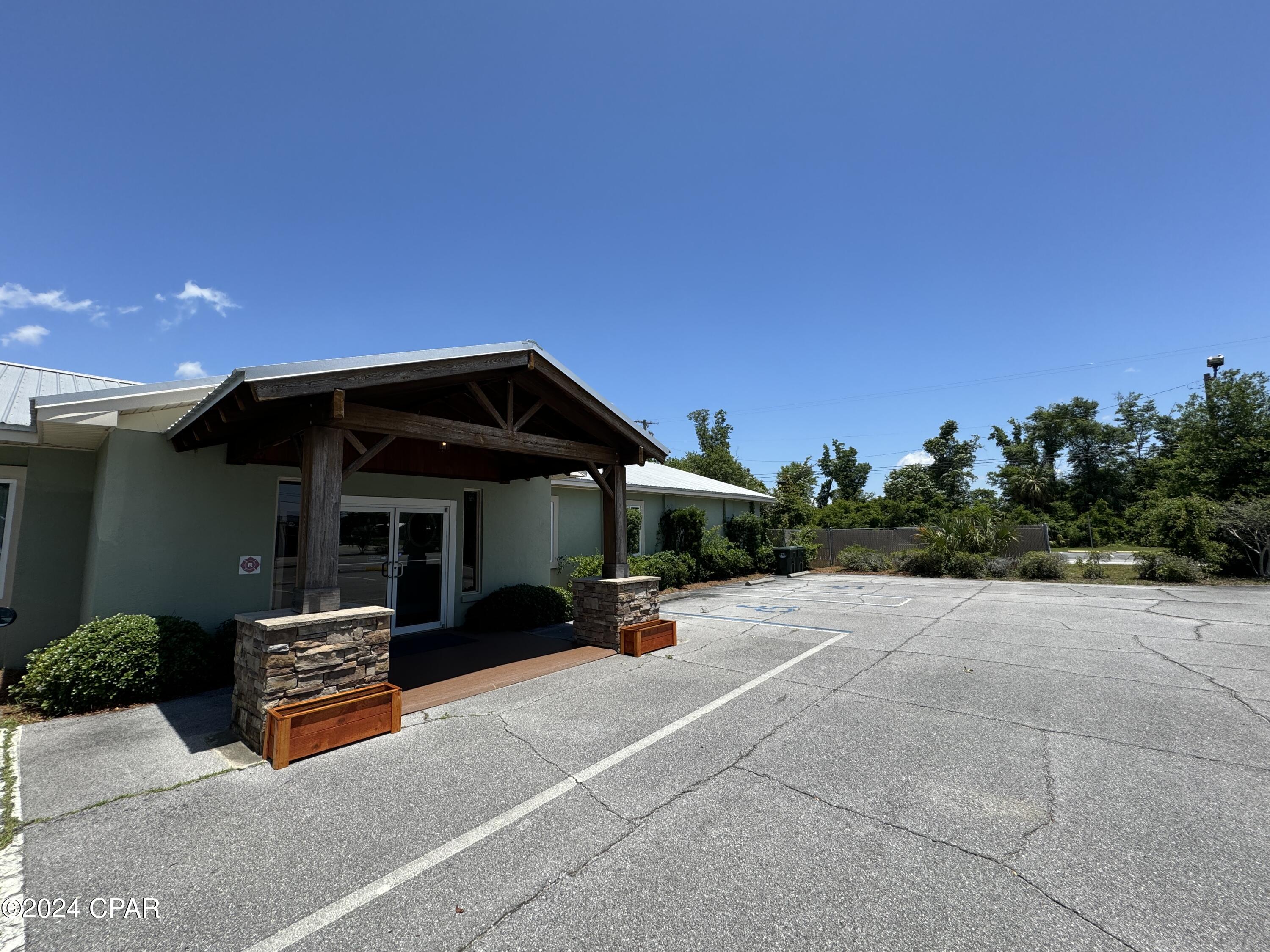 Lynn Haven - Commercial Lease