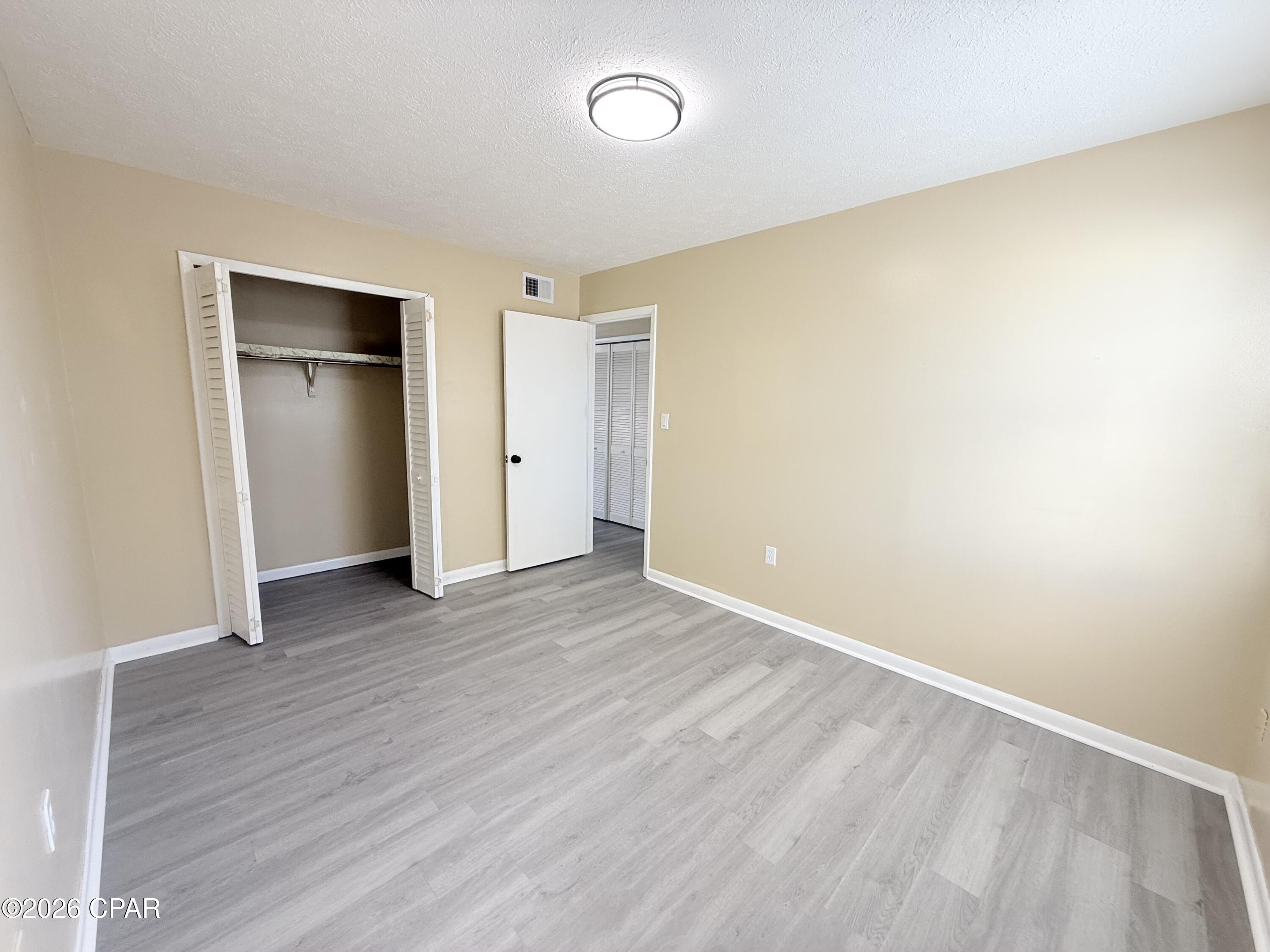 W H Parker - Residential Lease