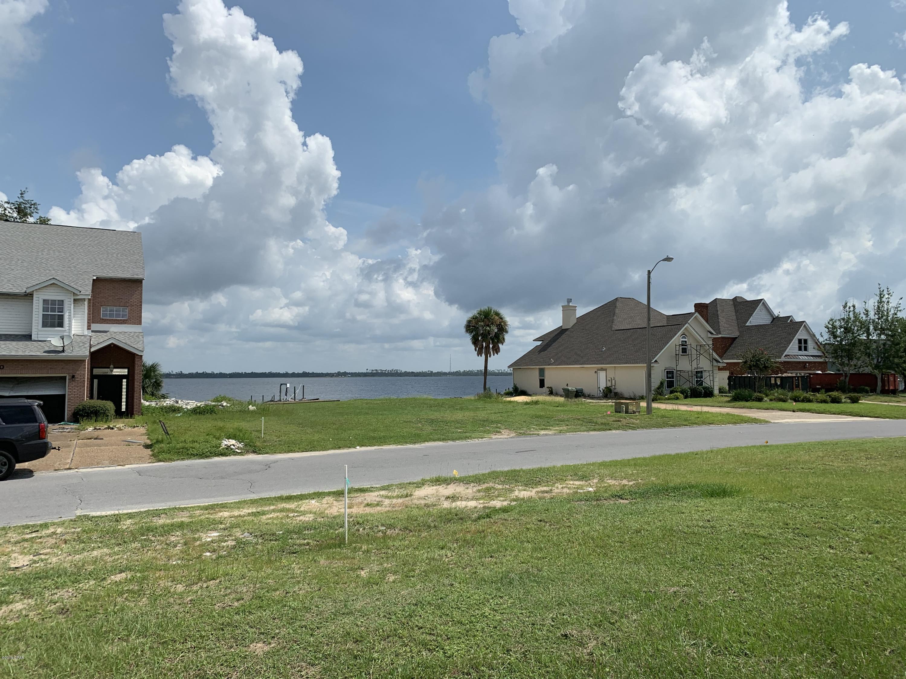 Highland Shores - Land