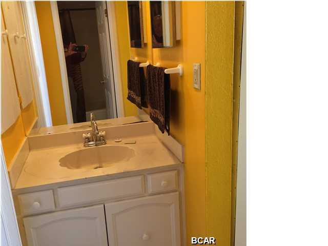 Fontainebleau Terrace - Residential